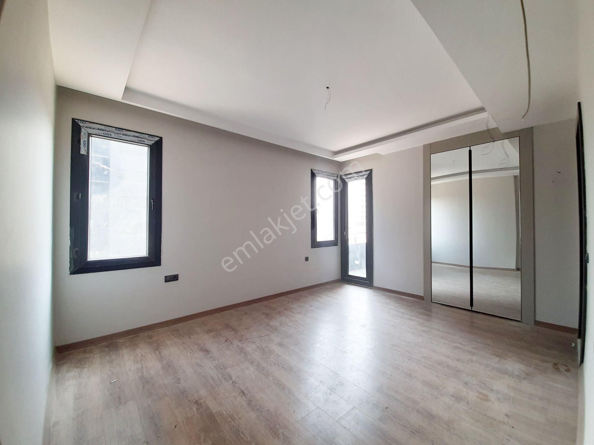 Kabasakal'da Bulvar Üzeri Havuzlu Güvenlik'li Sosyal Aktivite'li Ultra Lüx 5+1 Sıfır Daire - Görsel 22