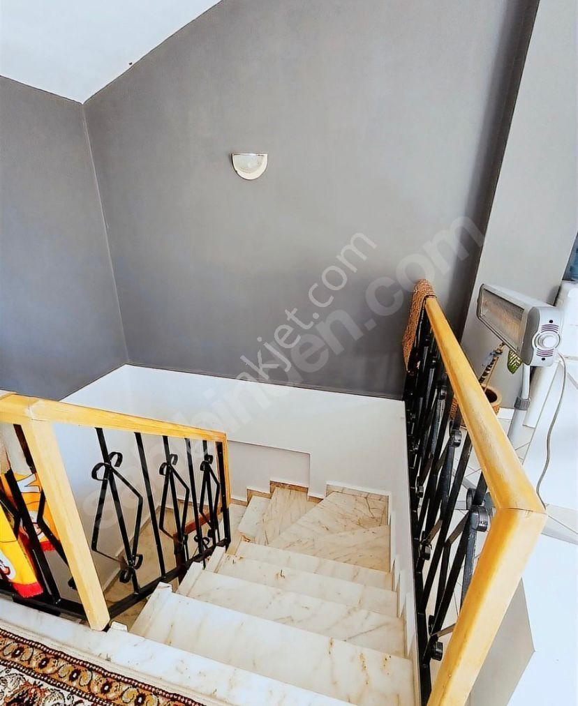 Antalya Kepez De 3 Katlı Villa - Görsel 6