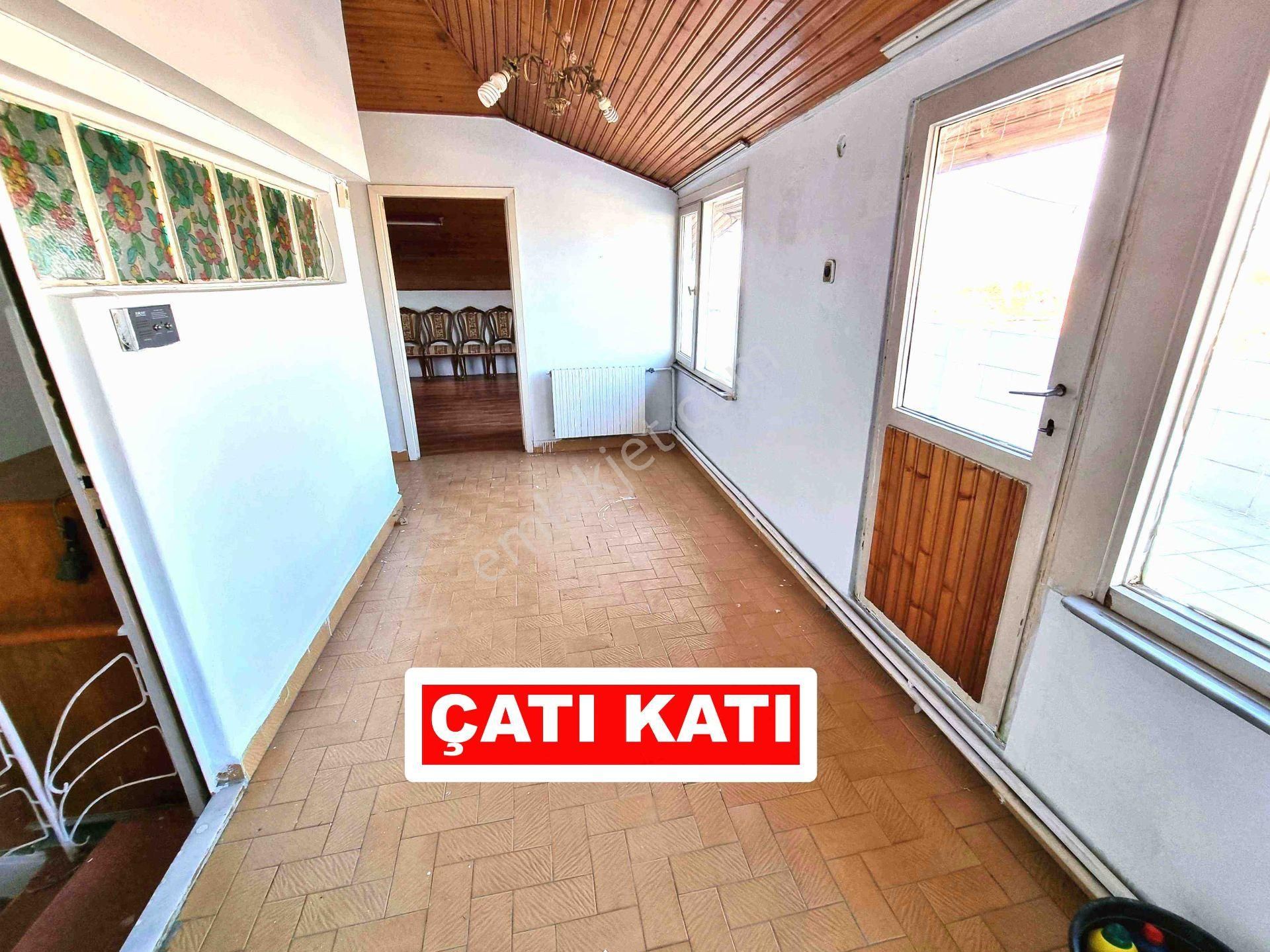 Fatih'in En Büyük Satılık Çatı Dubleks Dairesi - Görsel 24