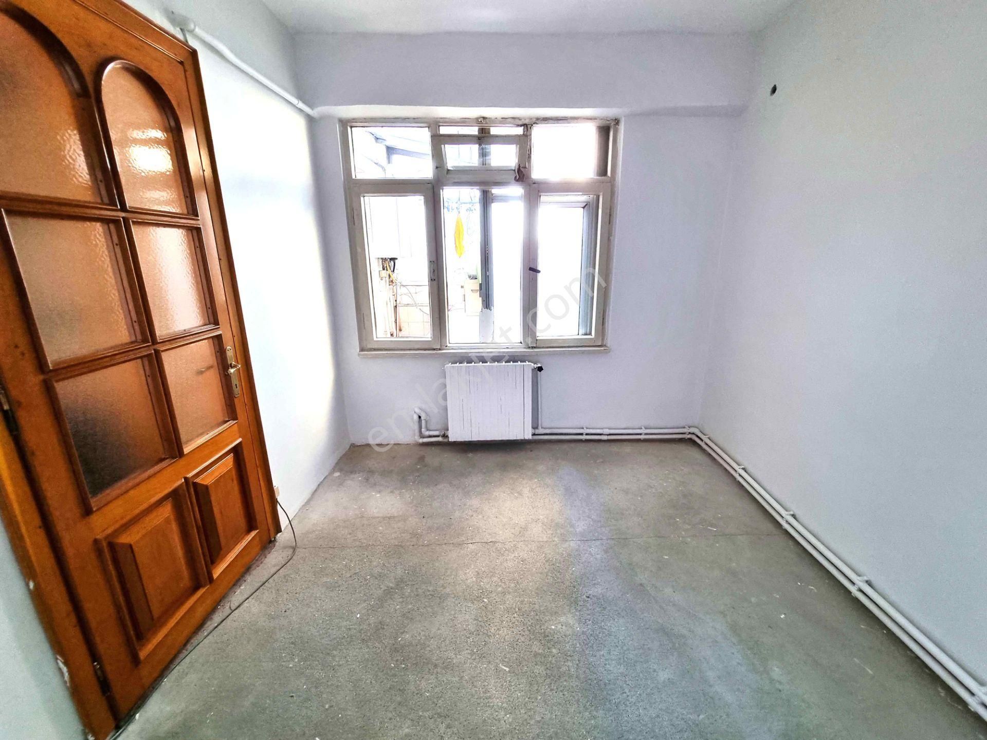 Fatih'in En Büyük Satılık Çatı Dubleks Dairesi - Görsel 19