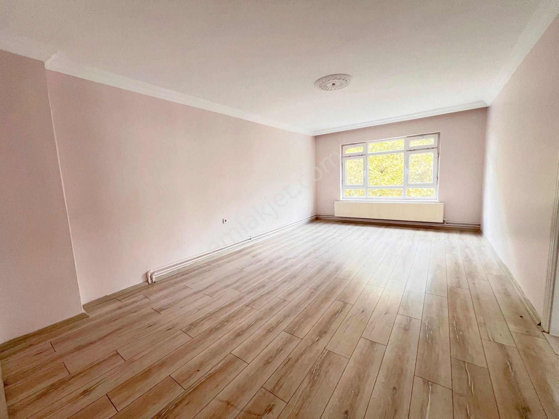 Şafak'tan Danışment Göbek'te Orta Kata 3+1 Ful Yapılı Kiralık! - Görsel 2