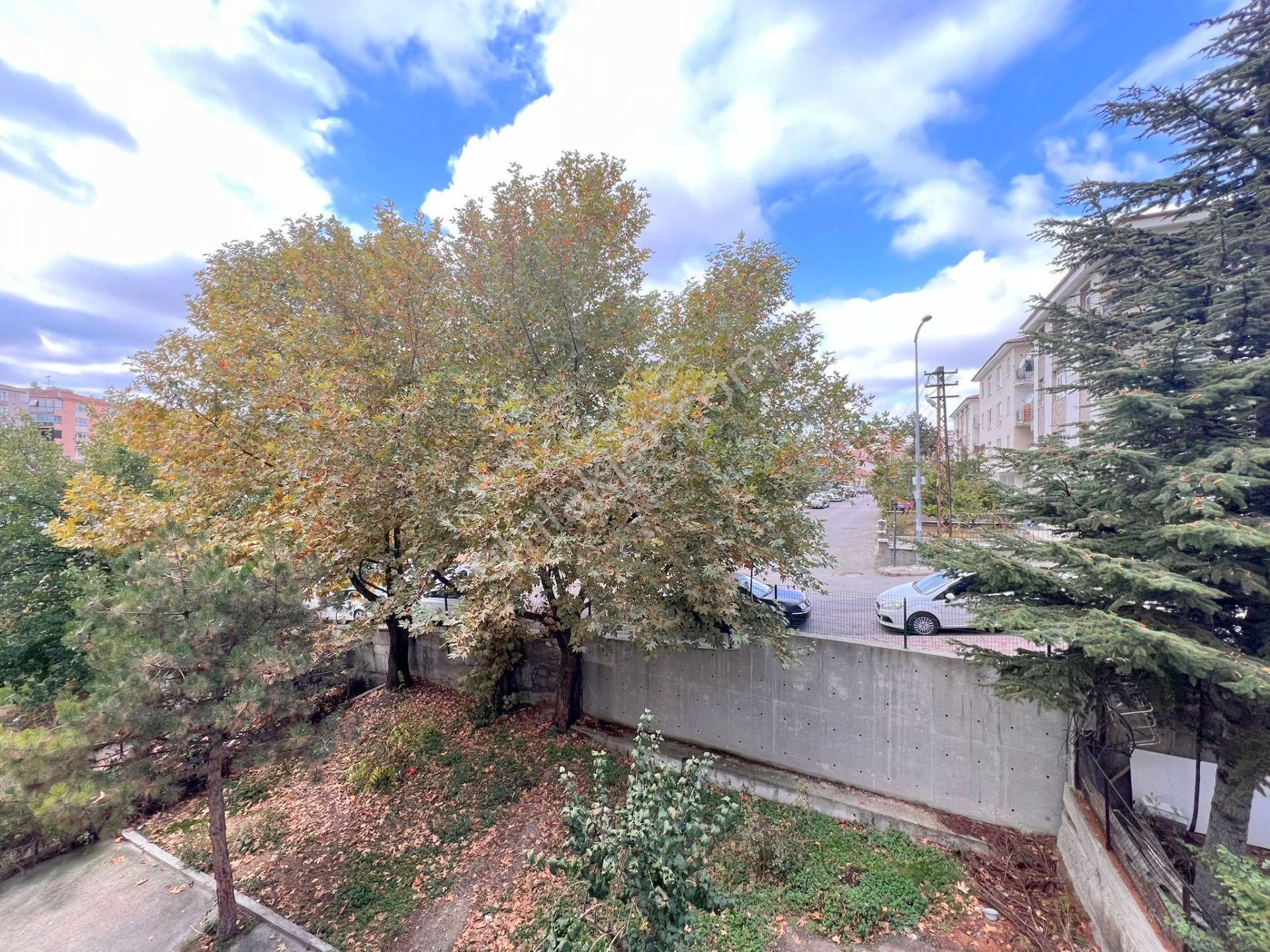 Şafak'tan Danışment Göbek'te Orta Kata 3+1 Ful Yapılı Kiralık! - Görsel 15