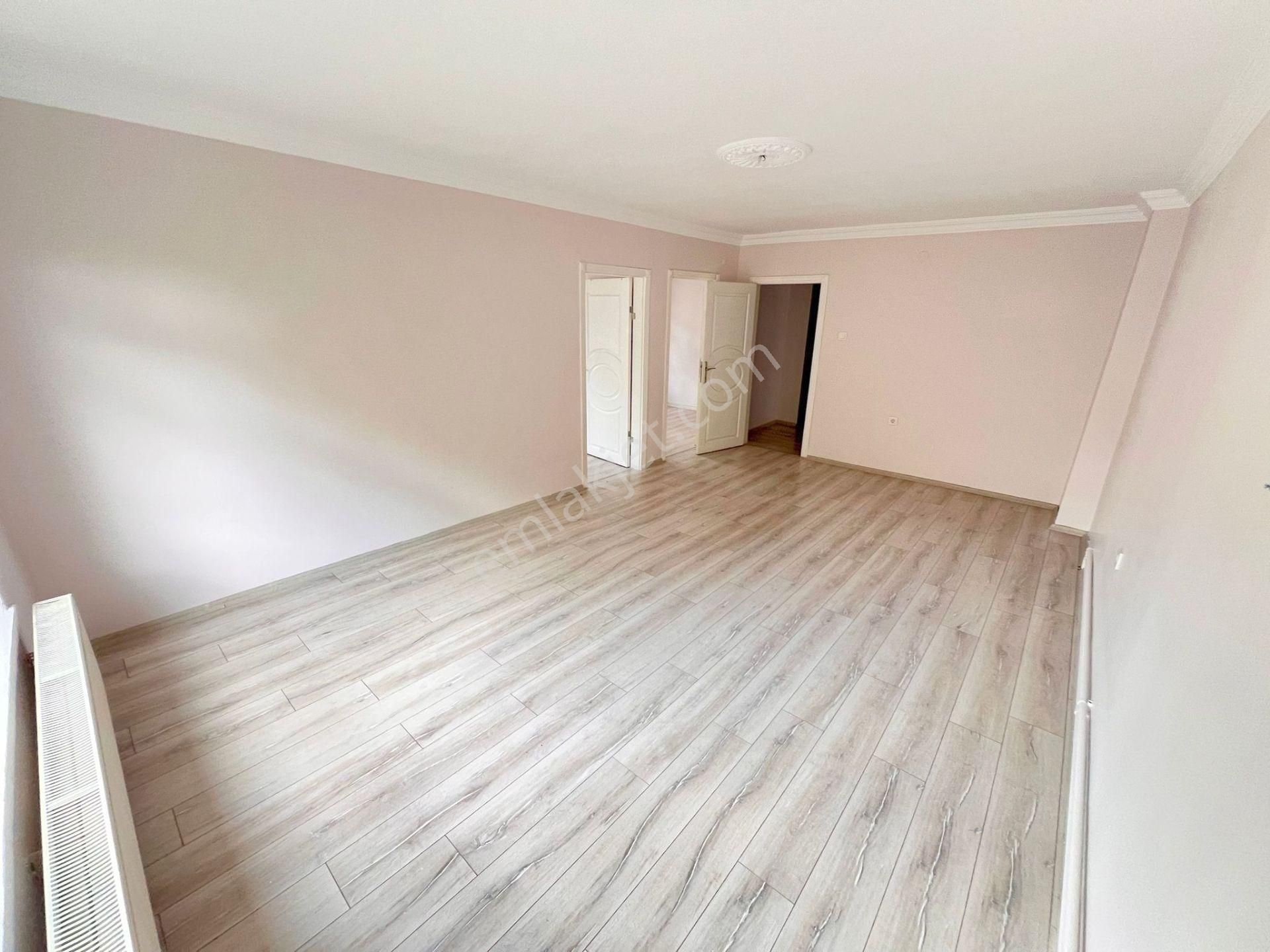 Şafak'tan Danışment Göbek'te Orta Kata 3+1 Ful Yapılı Kiralık! - Görsel 7