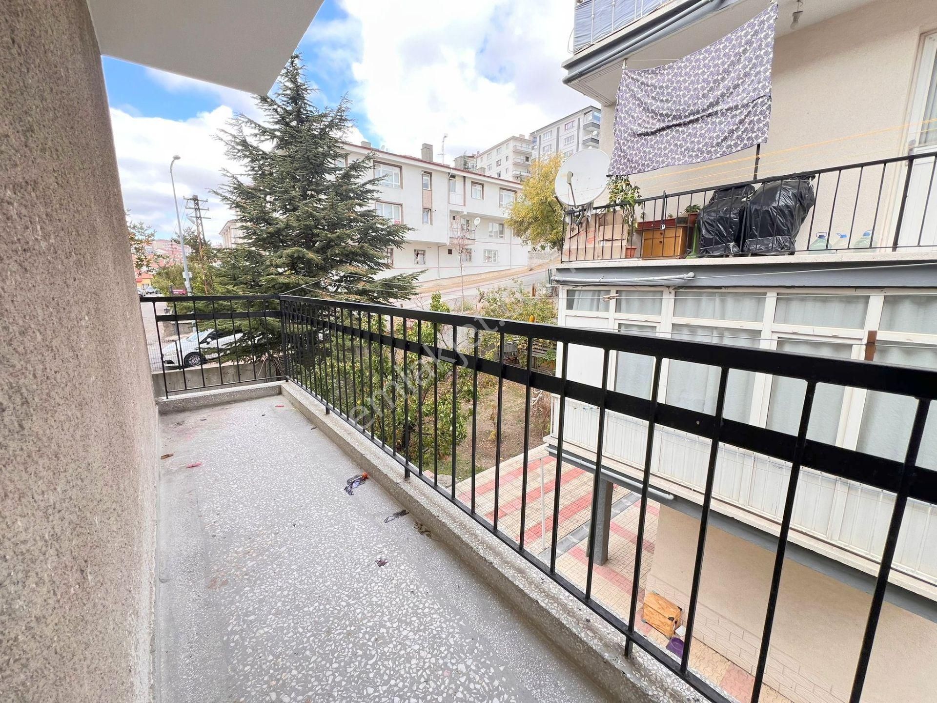 Şafak'tan Danışment Göbek'te Orta Kata 3+1 Ful Yapılı Kiralık! - Görsel 11