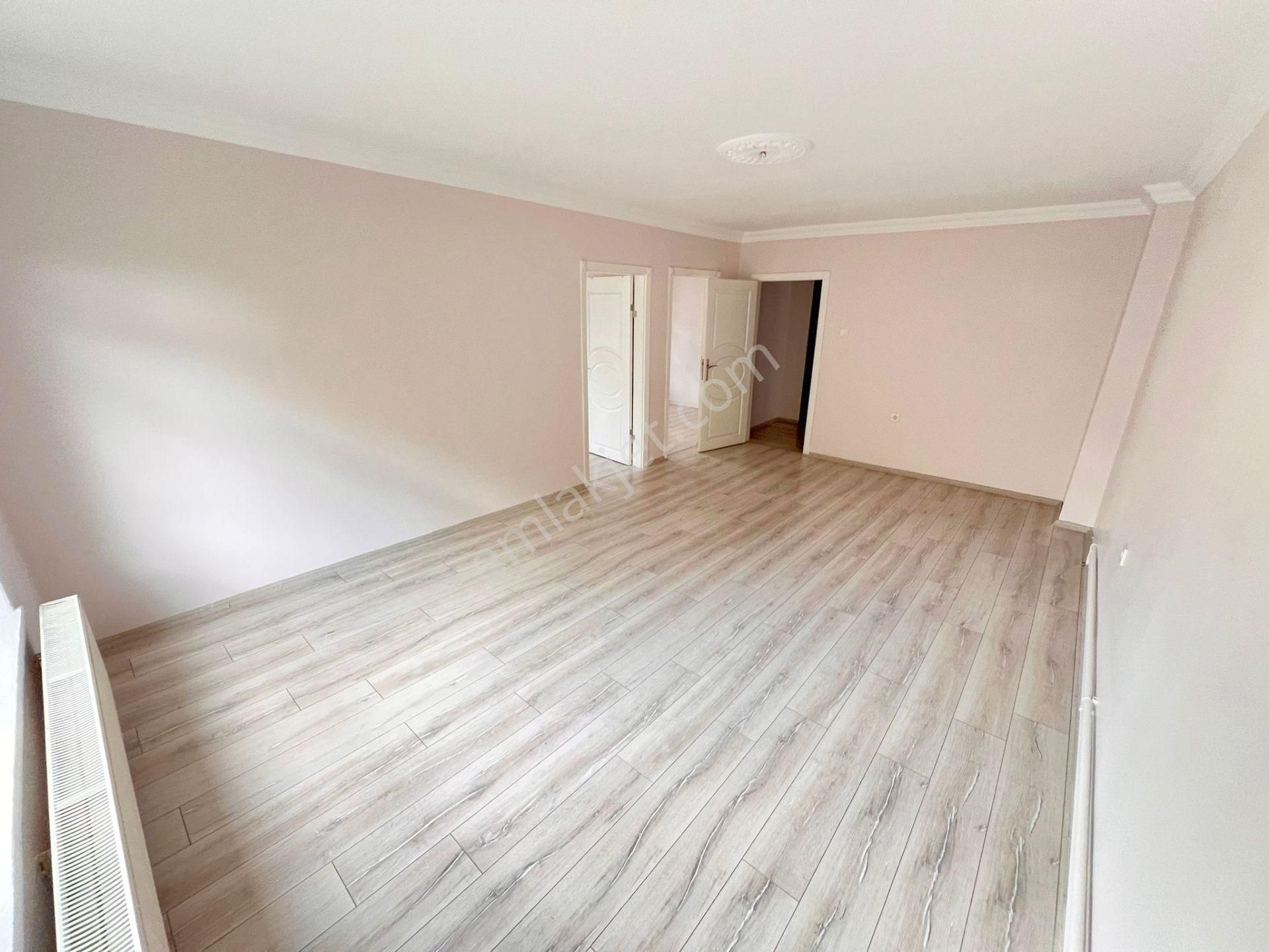 Şafak'tan Danışment Göbek'te Orta Kata 3+1 Ful Yapılı Kiralık! - Görsel 6