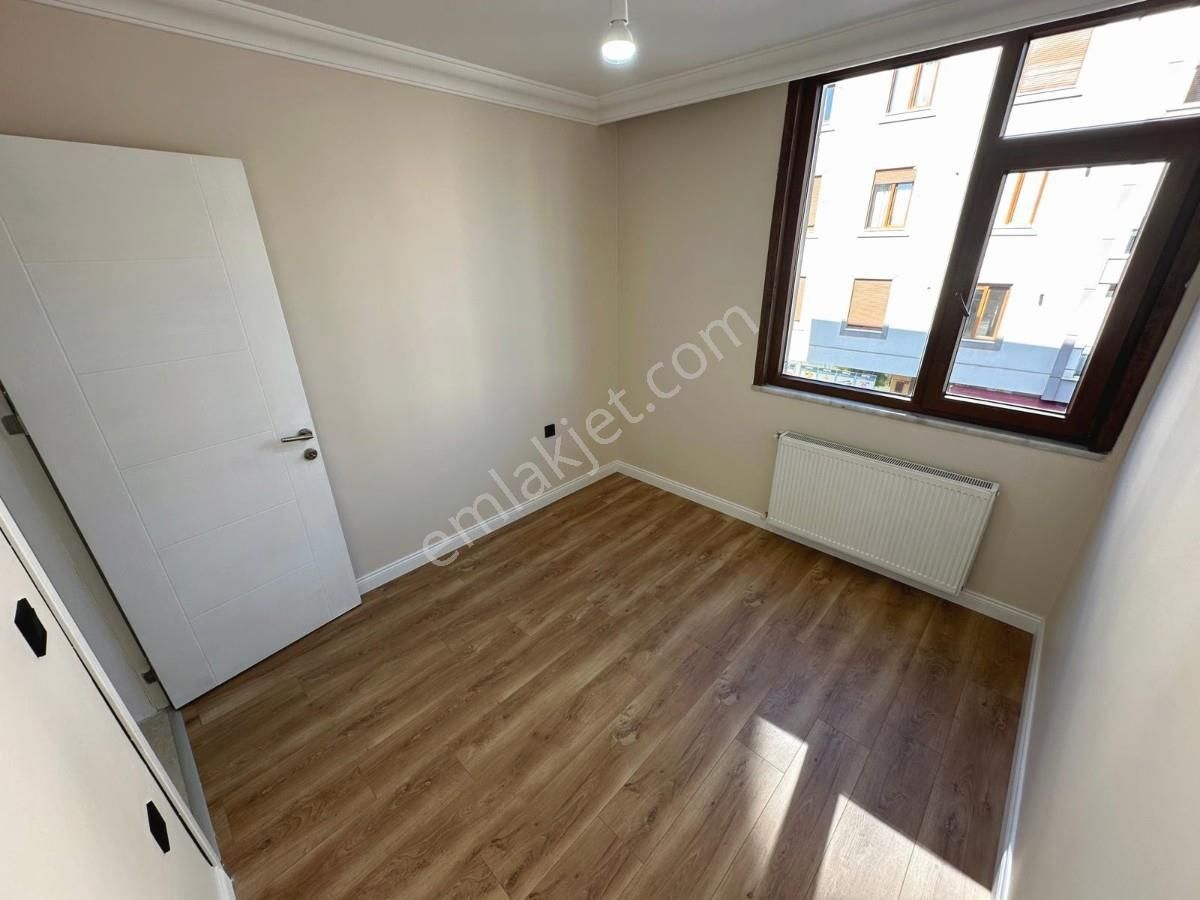 █ Konfor █ Küçükyalı Karayollarında | Ön Cephe | Balkonlu 2+1 - Görsel 6