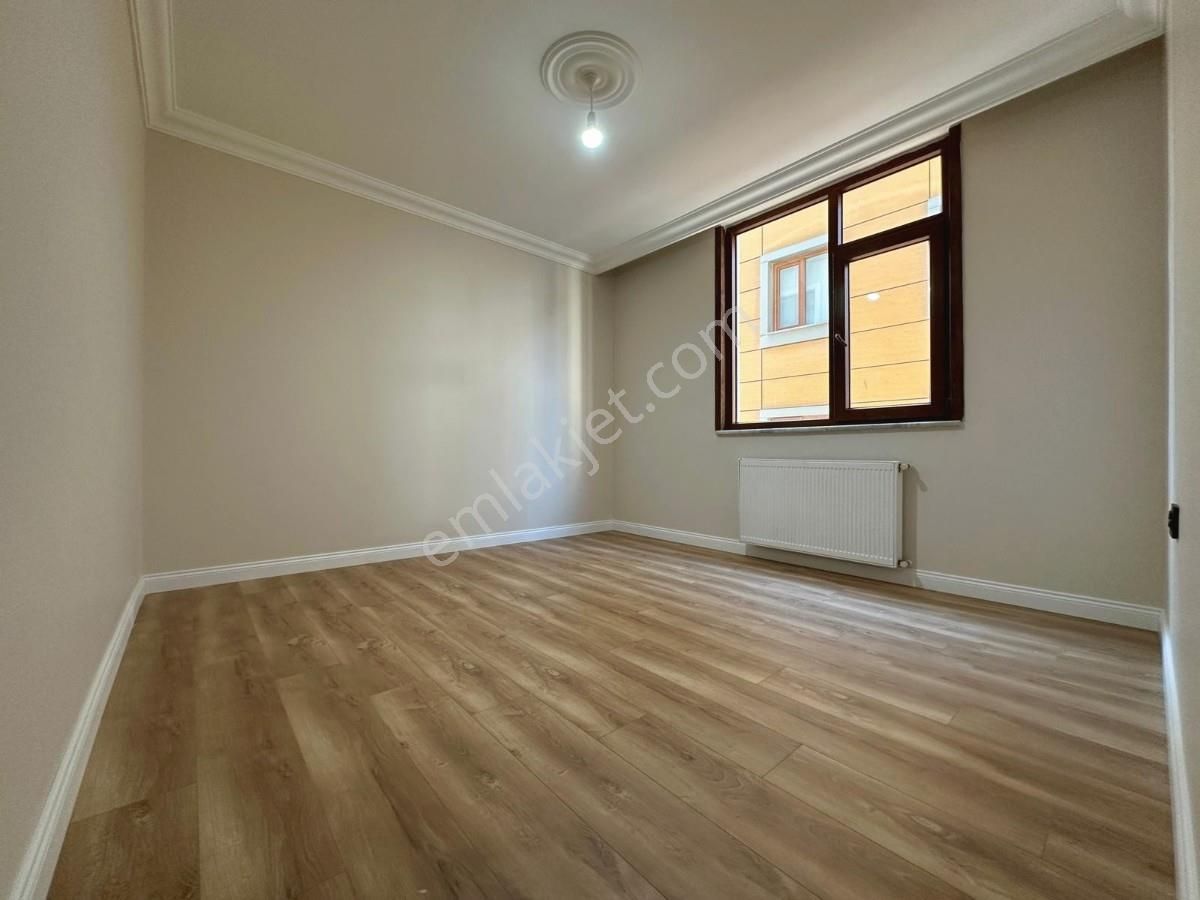 █ Konfor █ Küçükyalı Karayollarında | Ön Cephe | Balkonlu 2+1 - Görsel 11