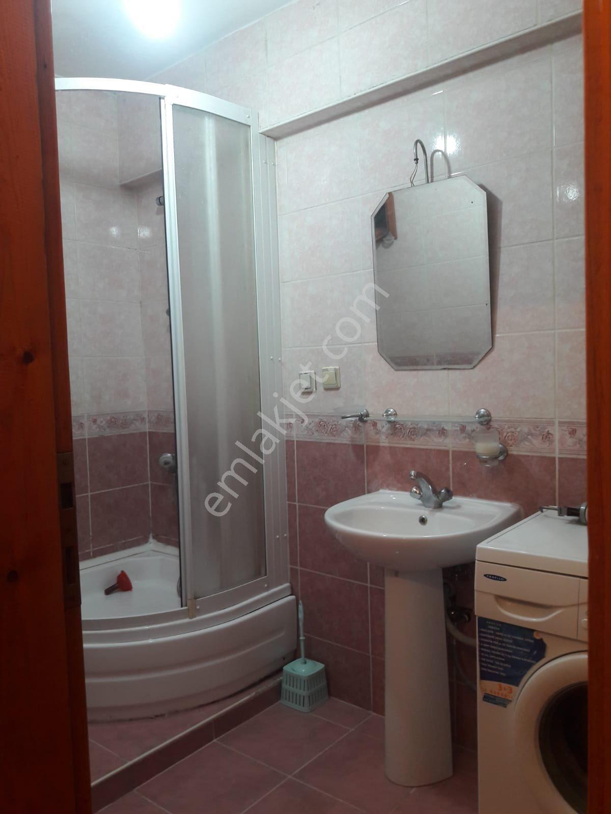 Gazi Caddesi Yakın İci Temiz Satılık Daire - Görsel 3