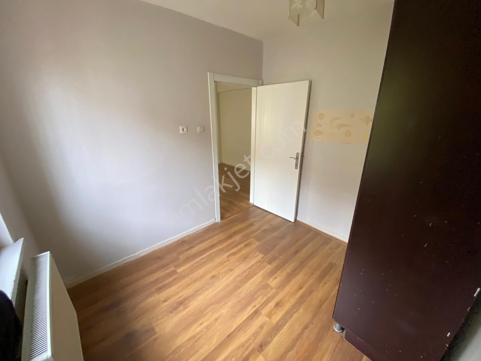 Etlikte Cadde Üzerinde 3+1 Balkonlu Temiz Kiralık Daire - Görsel 8