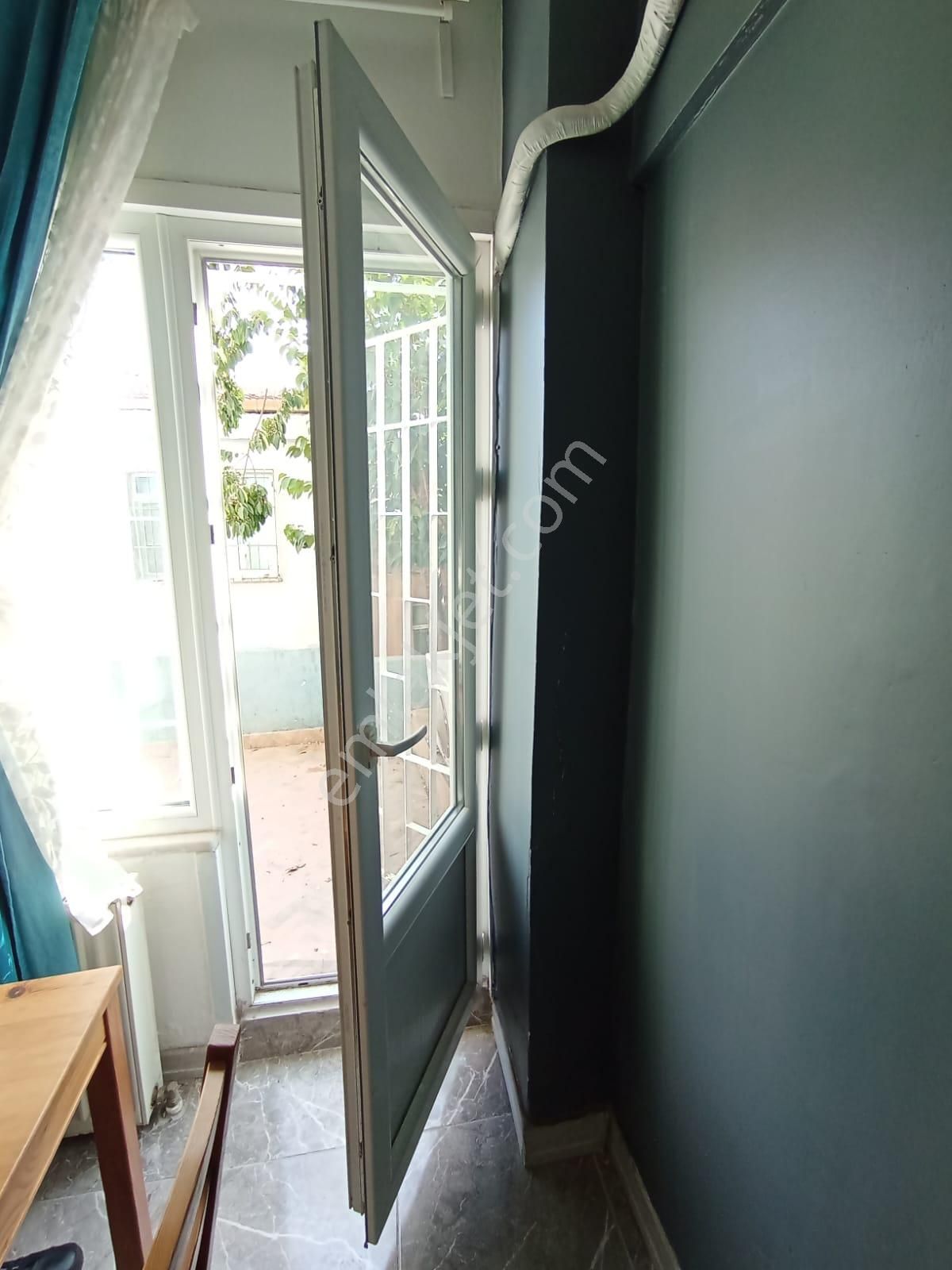 Beyoğlu Kasımpaşa Şeyhveli Sokakta Full Eşyalı -3 Konumda Masrafsız Kiralık Daire -sözgen'den- 280k - Görsel 17