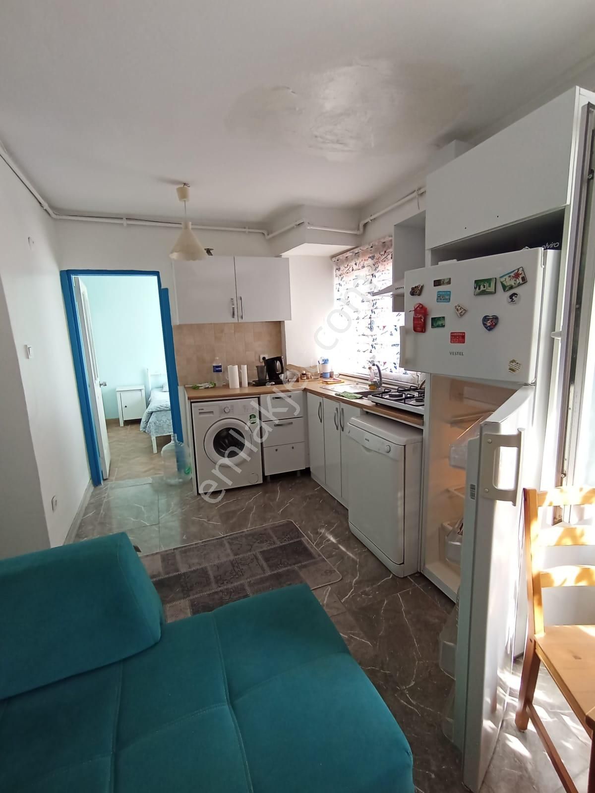 Beyoğlu Kasımpaşa Şeyhveli Sokakta Full Eşyalı -3 Konumda Masrafsız Kiralık Daire -sözgen'den- 280k - Görsel 6