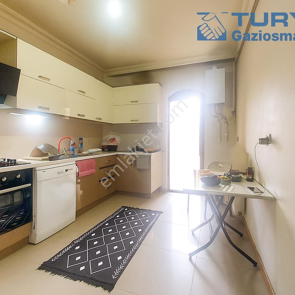 Kuzeykent Toki Sencer Sokak’ta 3+1 140 M² Geniş Ve Bakımlı - Görsel 5