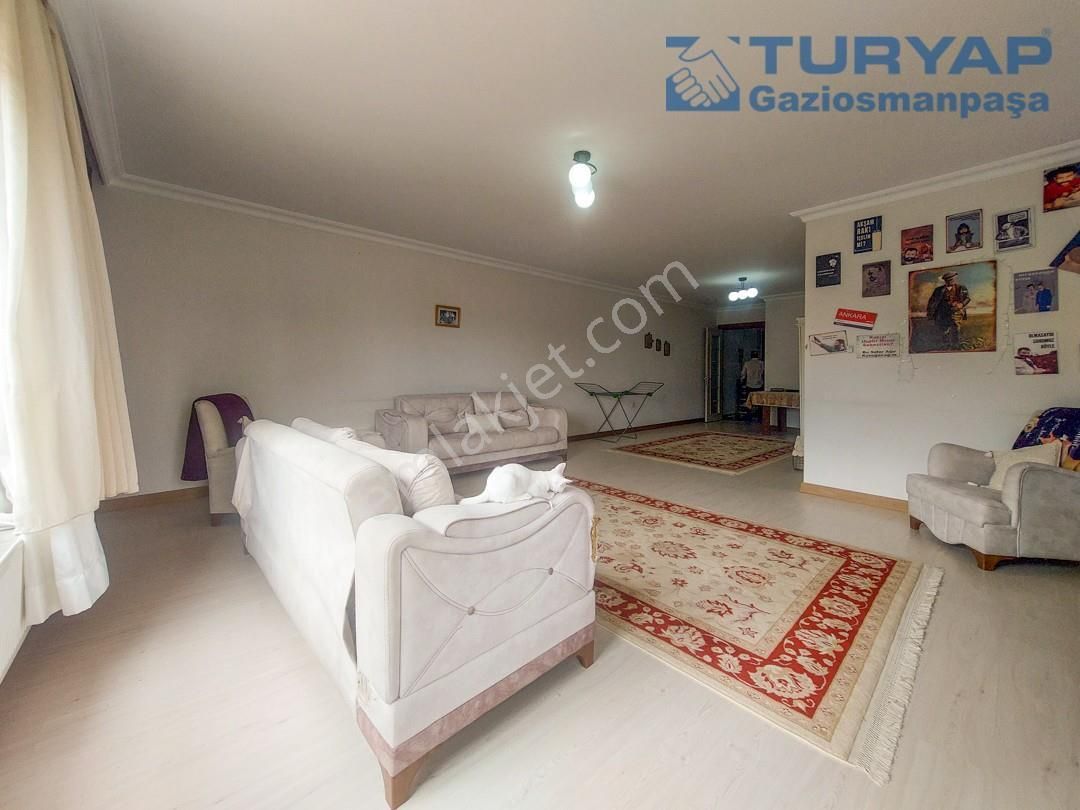 Kuzeykent Toki Sencer Sokak’ta 3+1 140 M² Geniş Ve Bakımlı - Görsel 3