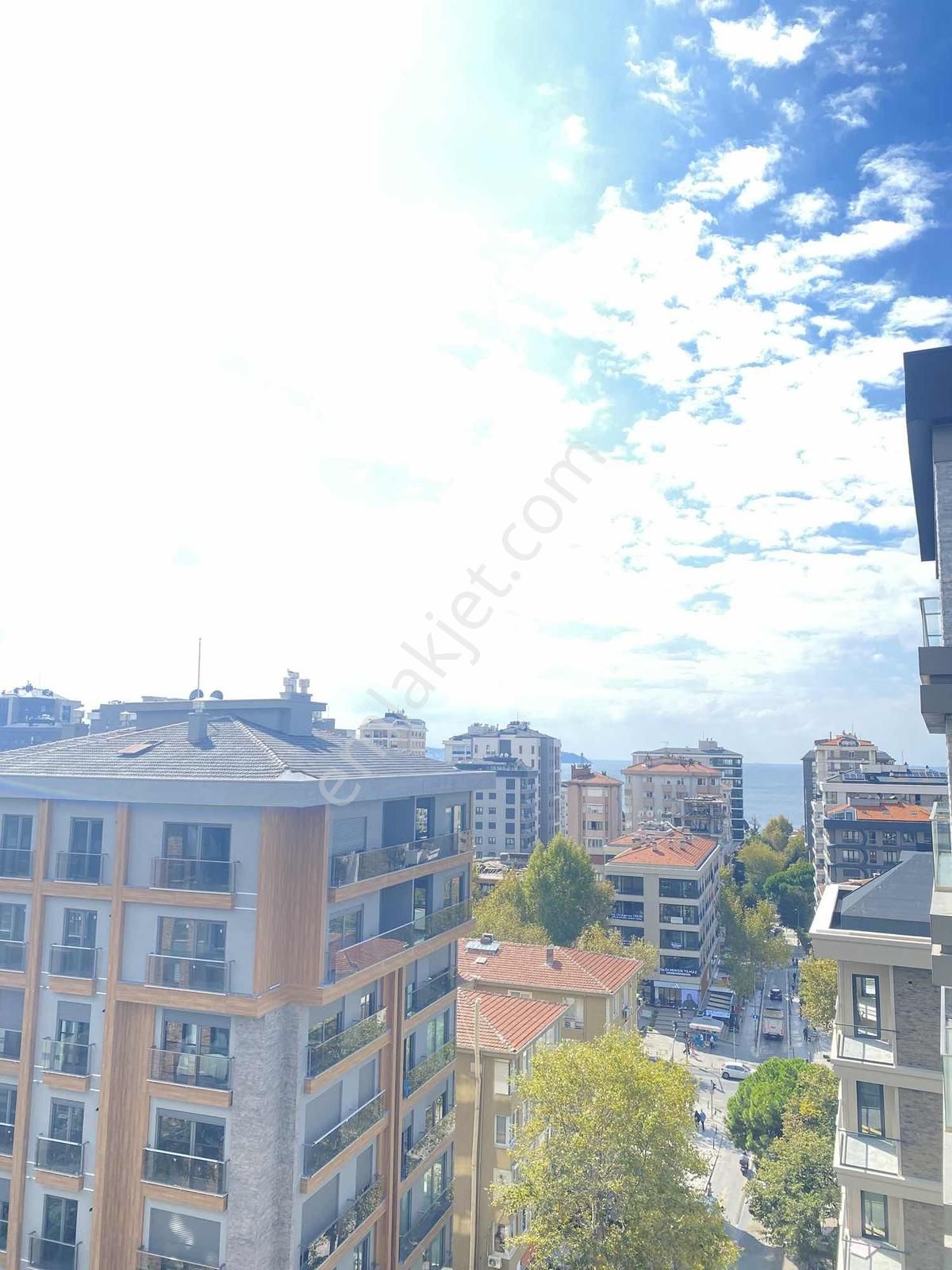 Turyap'tan Şaşkınbakkal'da Deniz Manzaralı Ve Balkonlu Sıfır 3+1 - Görsel 33