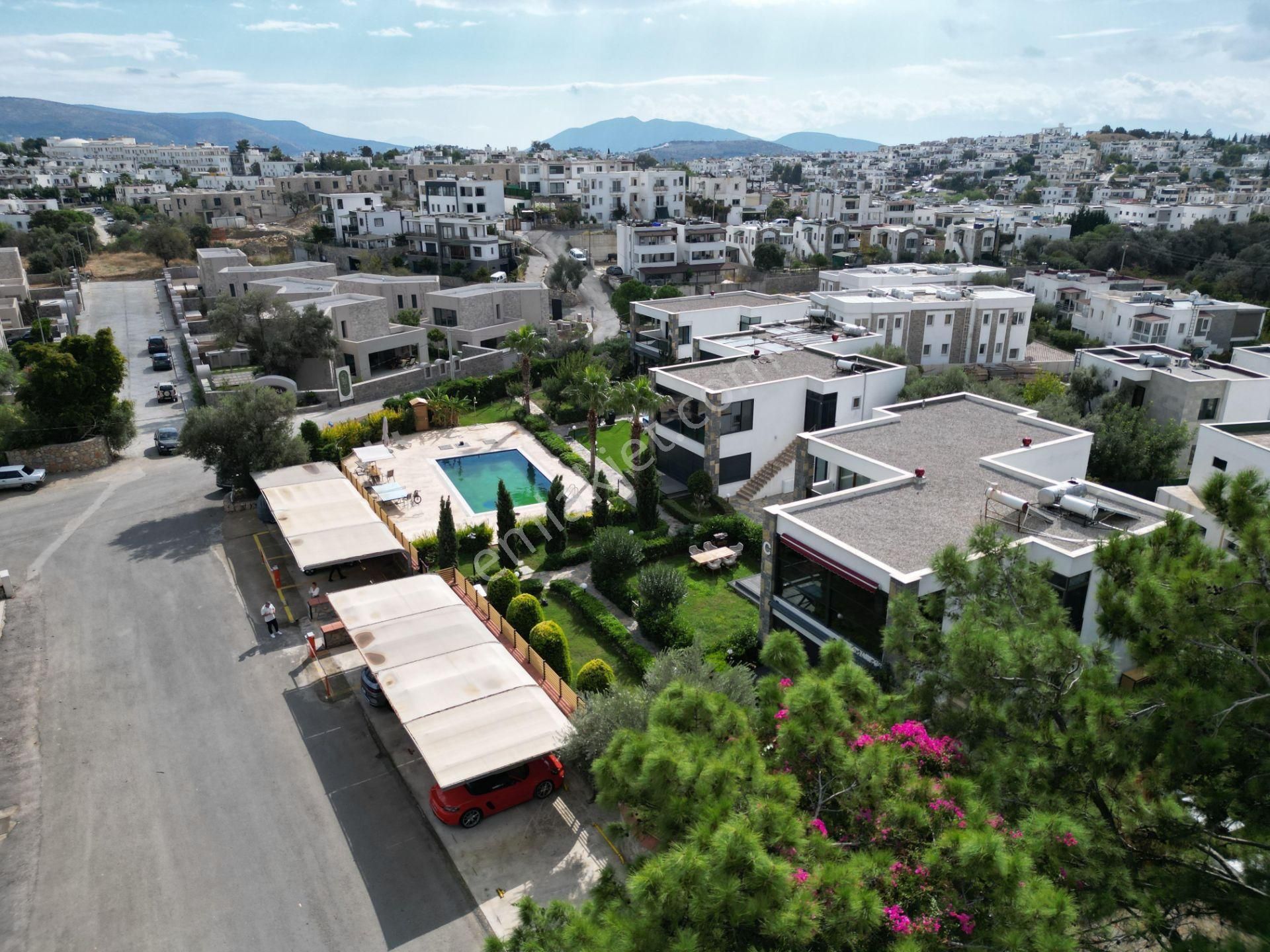 Konacık'ta Zai'ye Komşu Nezih Site İçinde Satılık Modern Daire - Görsel 2