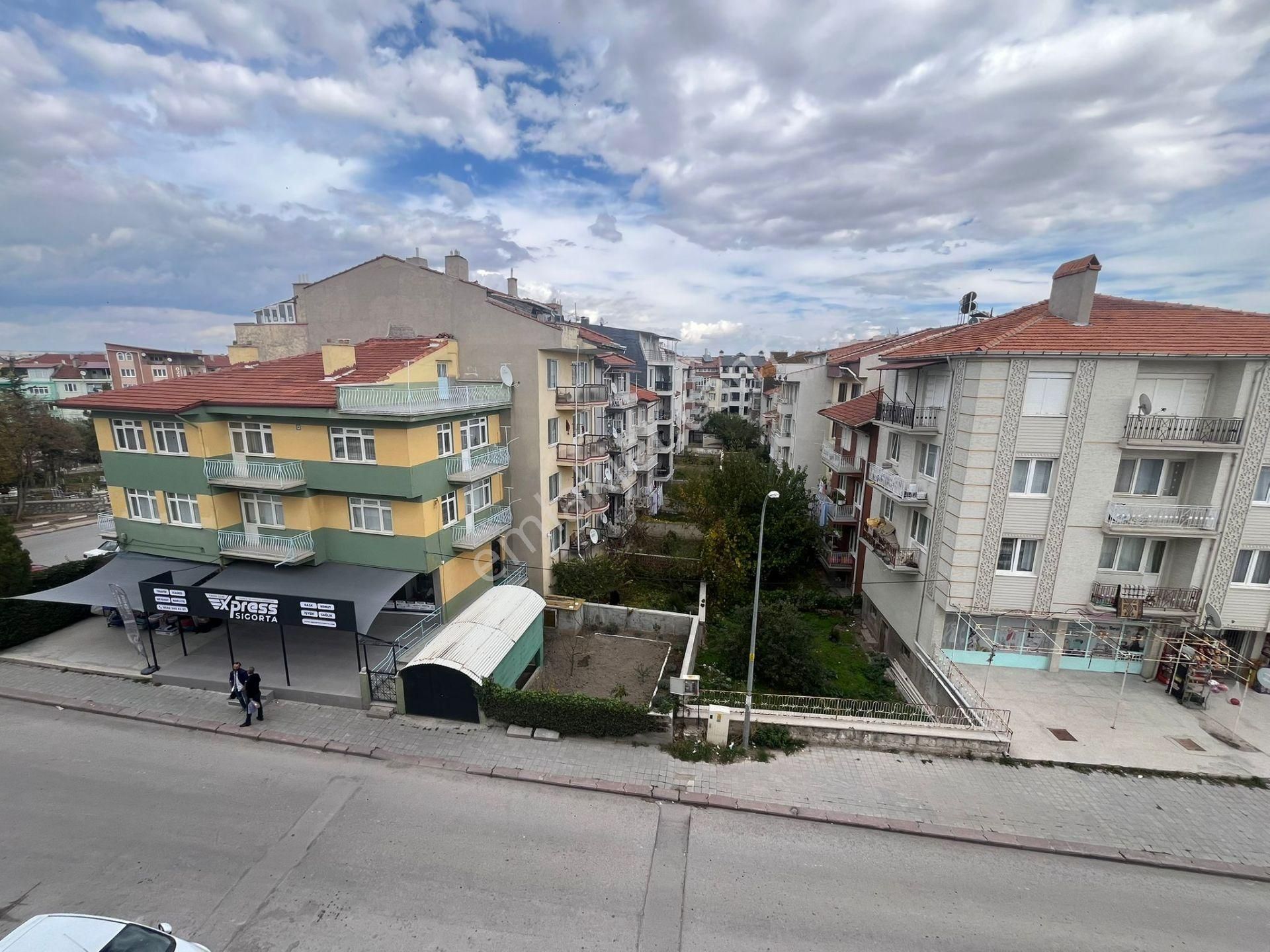 Deniz Yiğit'ten Meydan Mahallesinde Merkezde Satılık 2+1 Daire - Görsel 4