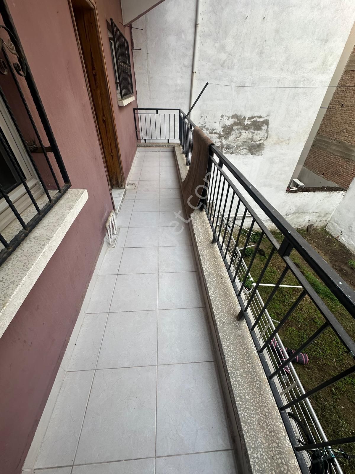 Aydın Nazilli Cumhuriyet Mah 2+1 Ayrı Mutfak Full Esyalı Satılık Daire - Görsel 3