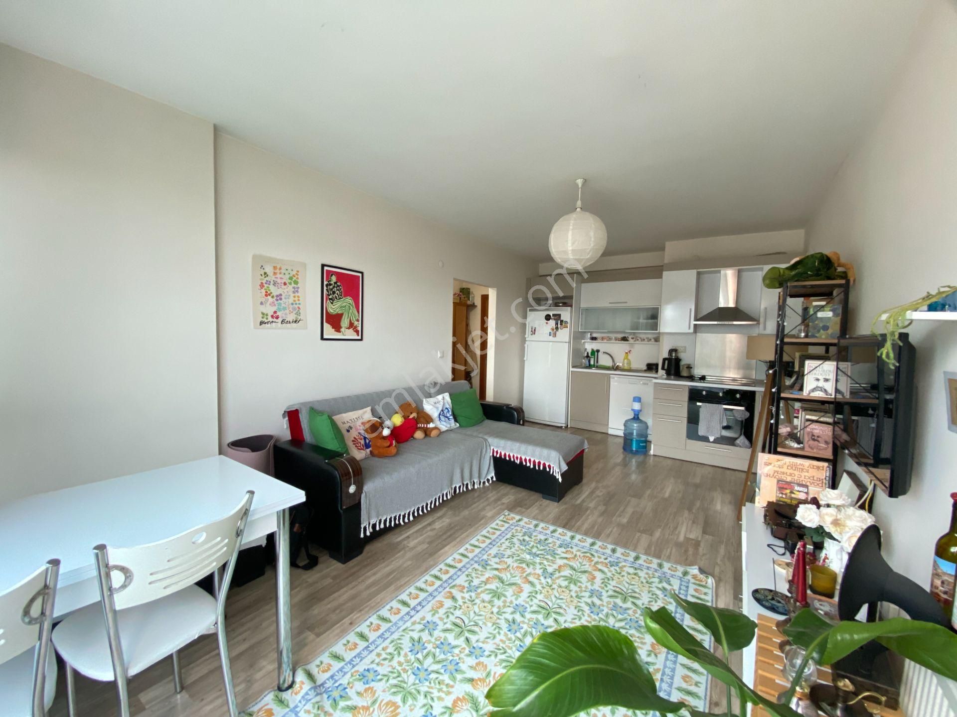 Remax Ahmet'ten Satılık 1+1 Daire Metroya Yakın Pendik/velibaba - Görsel 9