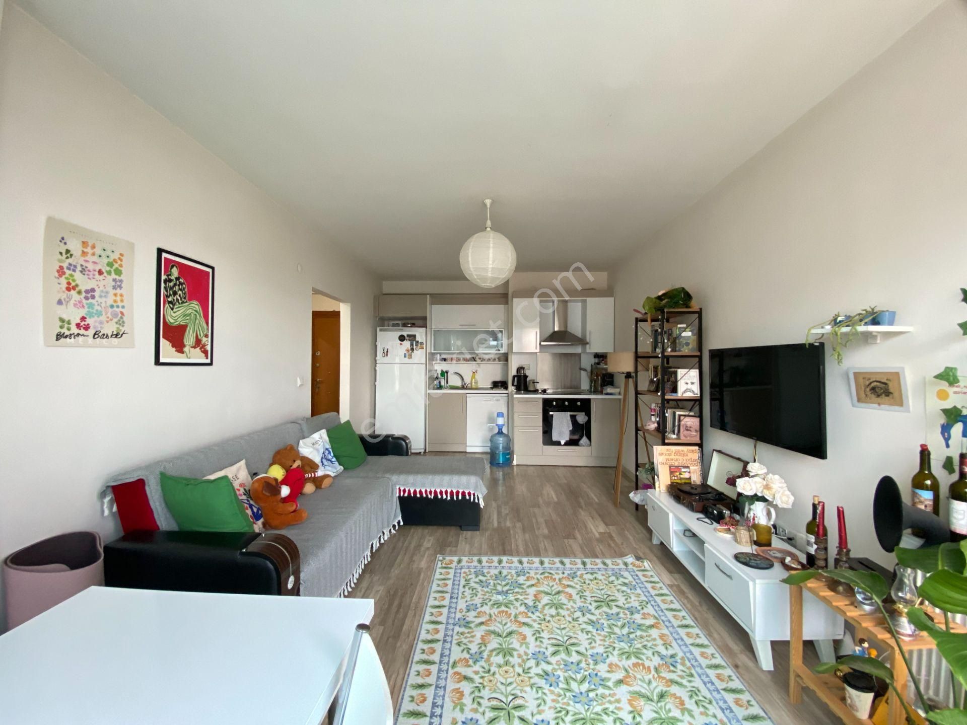 Remax Ahmet'ten Satılık 1+1 Daire Metroya Yakın Pendik/velibaba - Görsel 4