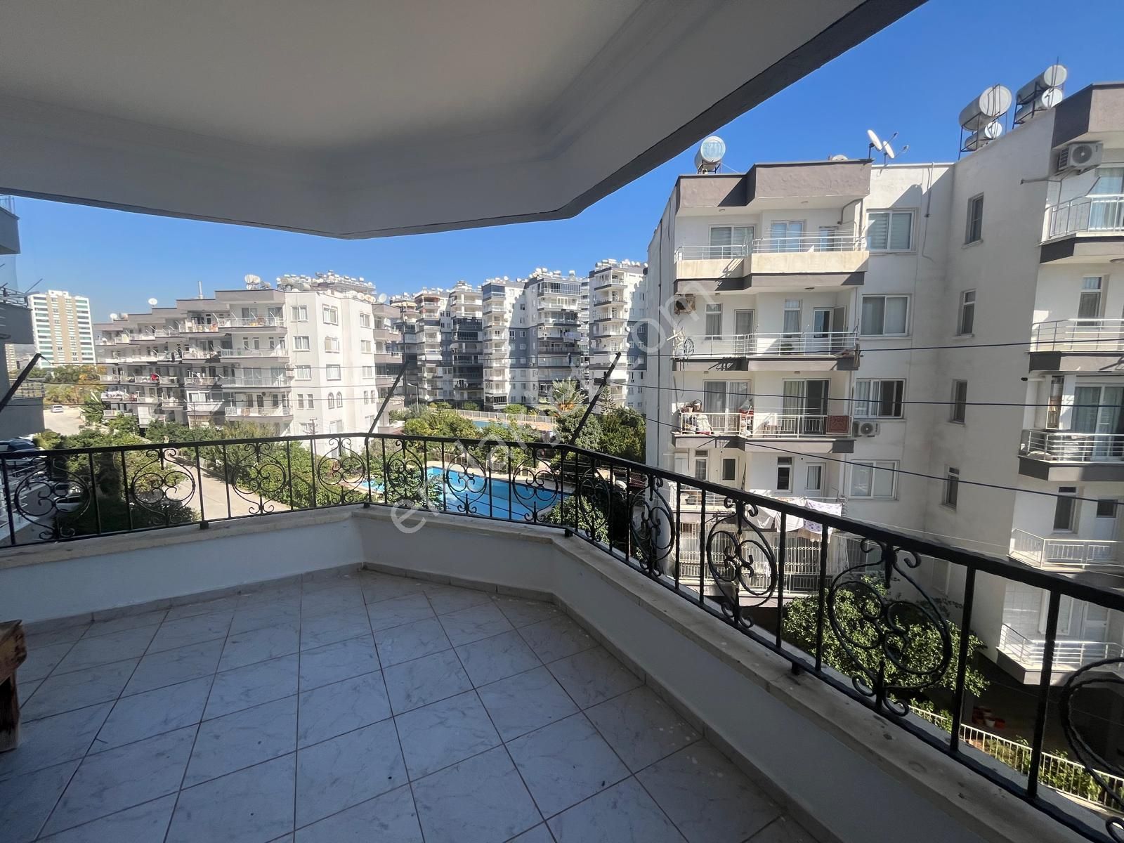 View'den Tecede Denize Sıfır Geniş 2+1 Kiralık Daire - Görsel 20