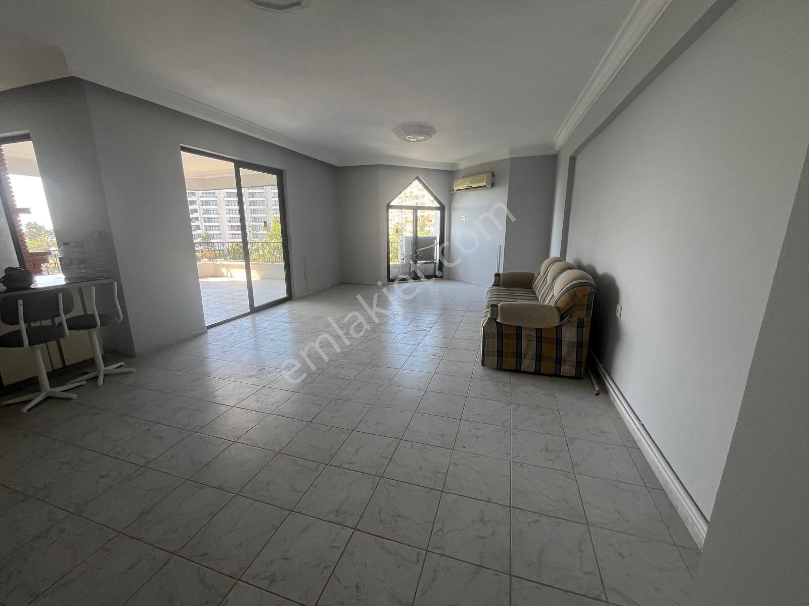 View'den Tecede Denize Sıfır Geniş 2+1 Kiralık Daire - Görsel 5