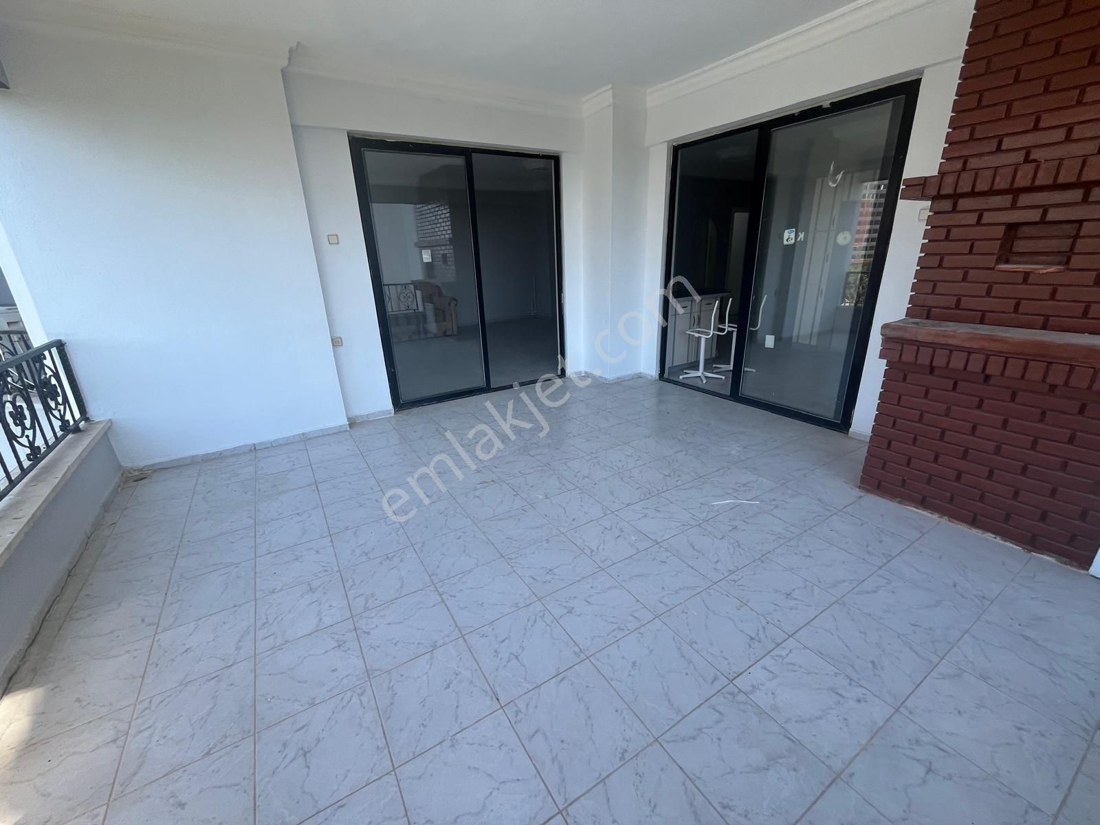 View'den Tecede Denize Sıfır Geniş 2+1 Kiralık Daire - Görsel 9