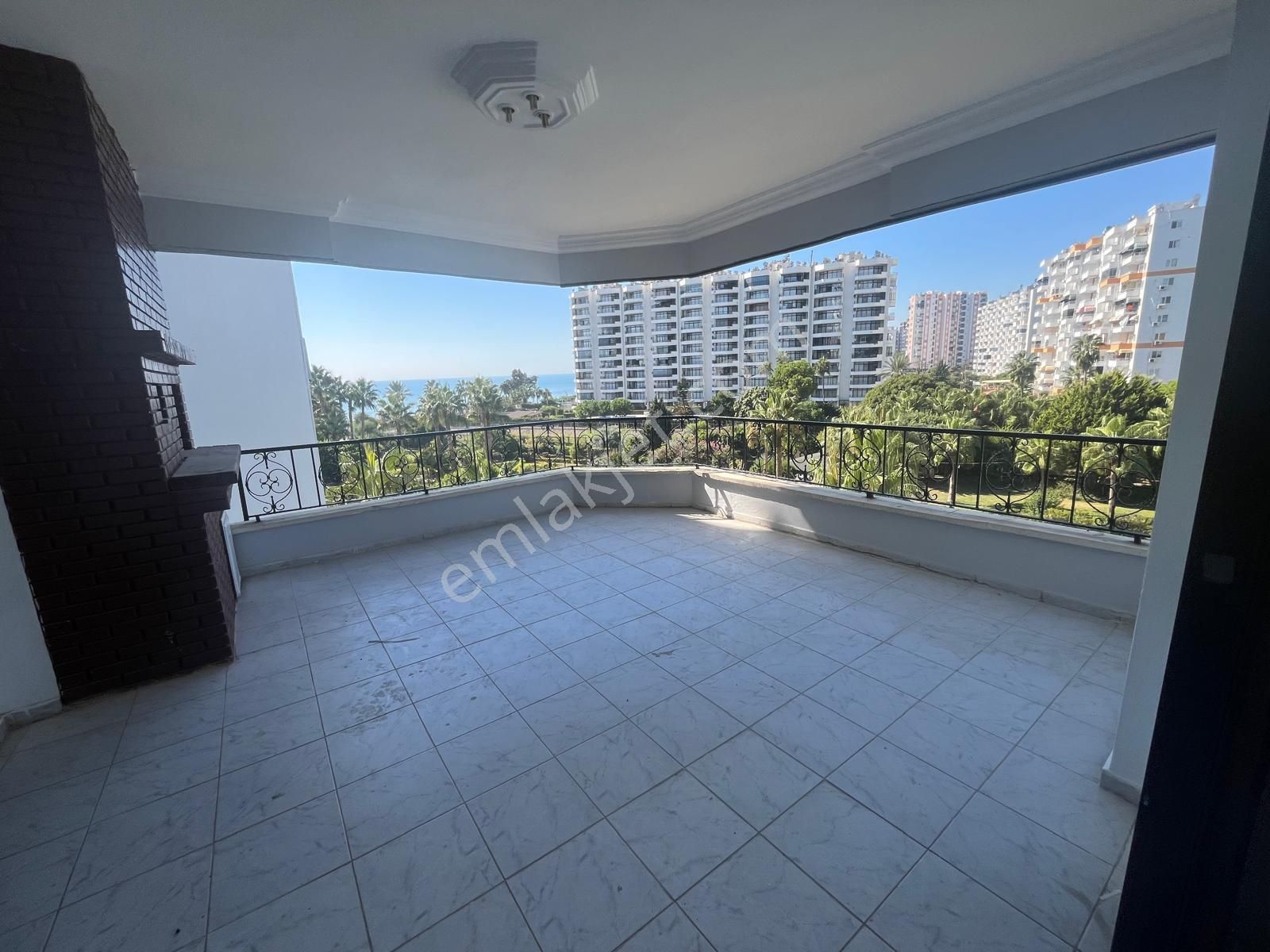 View'den Tecede Denize Sıfır Geniş 2+1 Kiralık Daire - Görsel 18