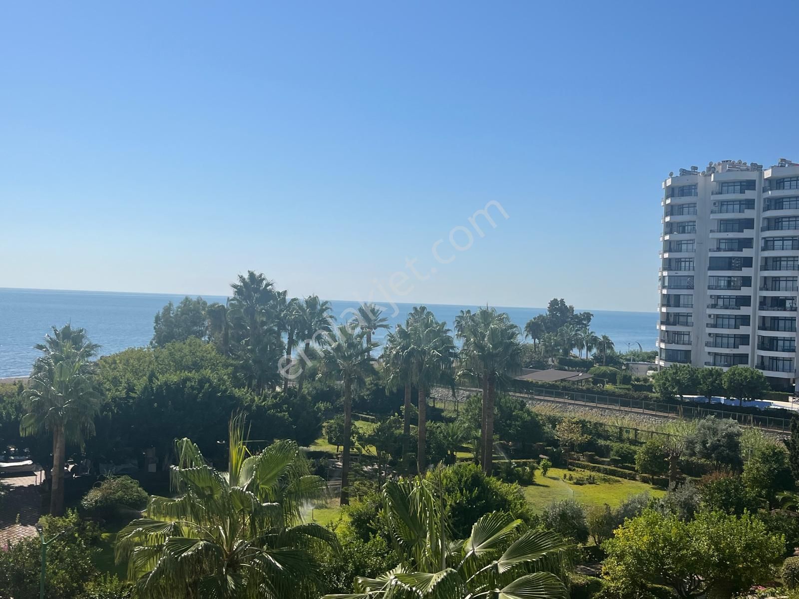 View'den Tecede Denize Sıfır Geniş 2+1 Kiralık Daire - Görsel 28