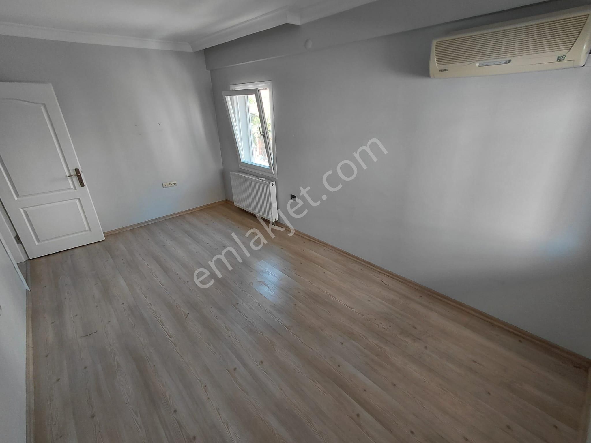 Site İçerisinde Geniş 3+1 Doğalgazlı Köşe Daire - Görsel 14