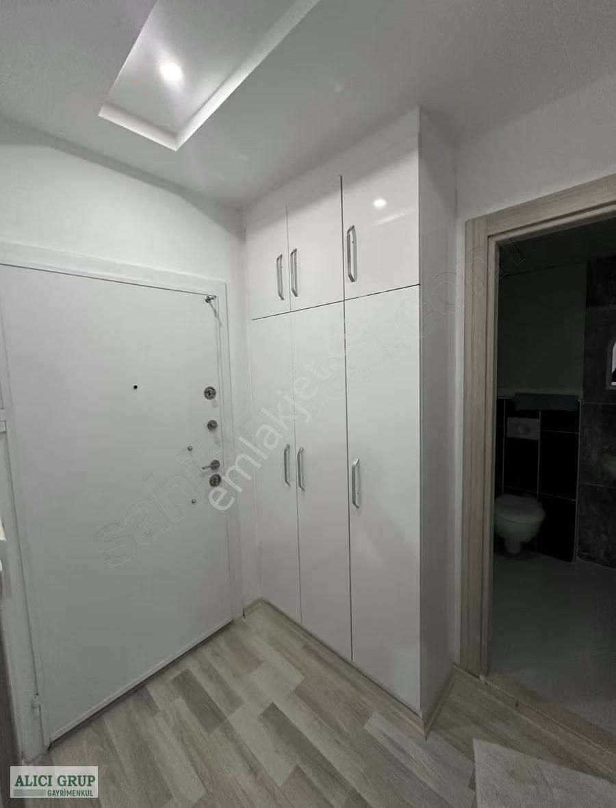 #stad Yanı Site İçi İskanlı Krediye Uygun Satılık 1+1 Daire - Görsel 7