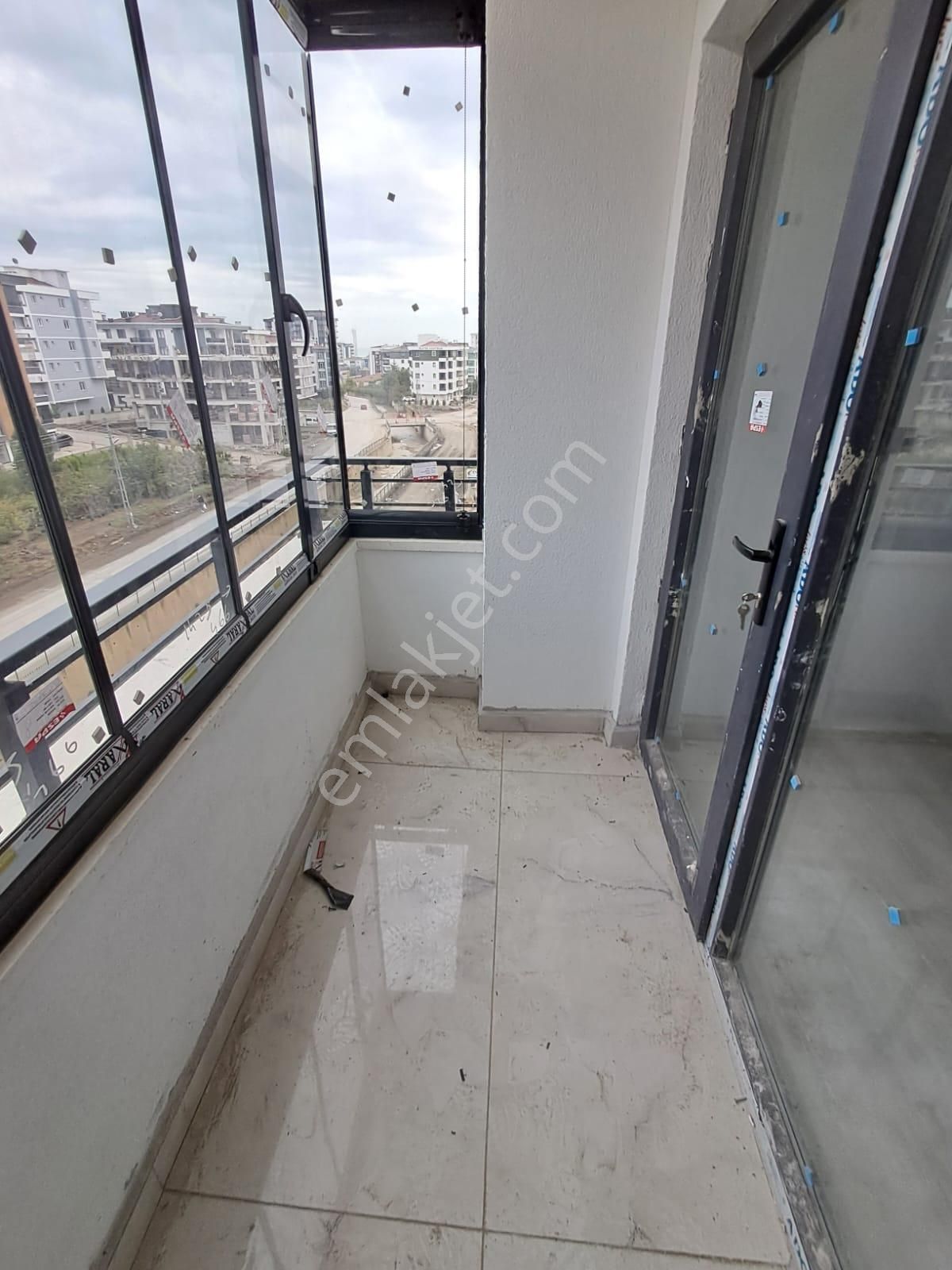 Samsun Atakum Körfez 2+1 Tramvay Durağına 350 Mt Mutfak Ayrı Olan Sıfır Satılık Daire - Görsel 15