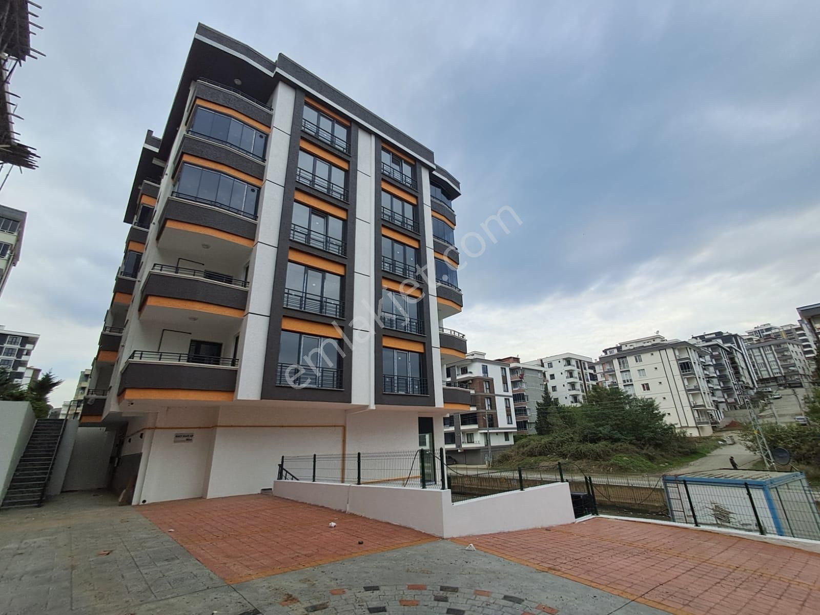 Samsun Atakum Körfez 2+1 Tramvay Durağına 350 Mt Mutfak Ayrı Olan Sıfır Satılık Daire - Görsel 4