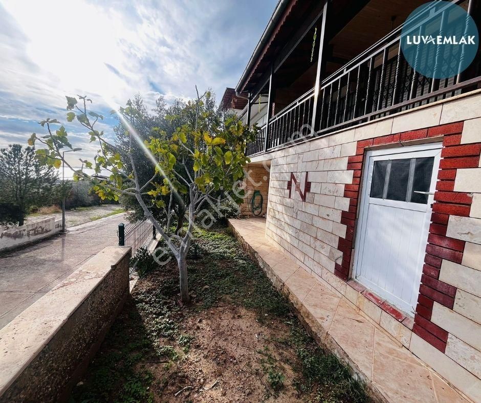 Didim Akbük'te Her Kattan Deniz Manzaralı 3+1 Bahçeli Yazlık - Görsel 4