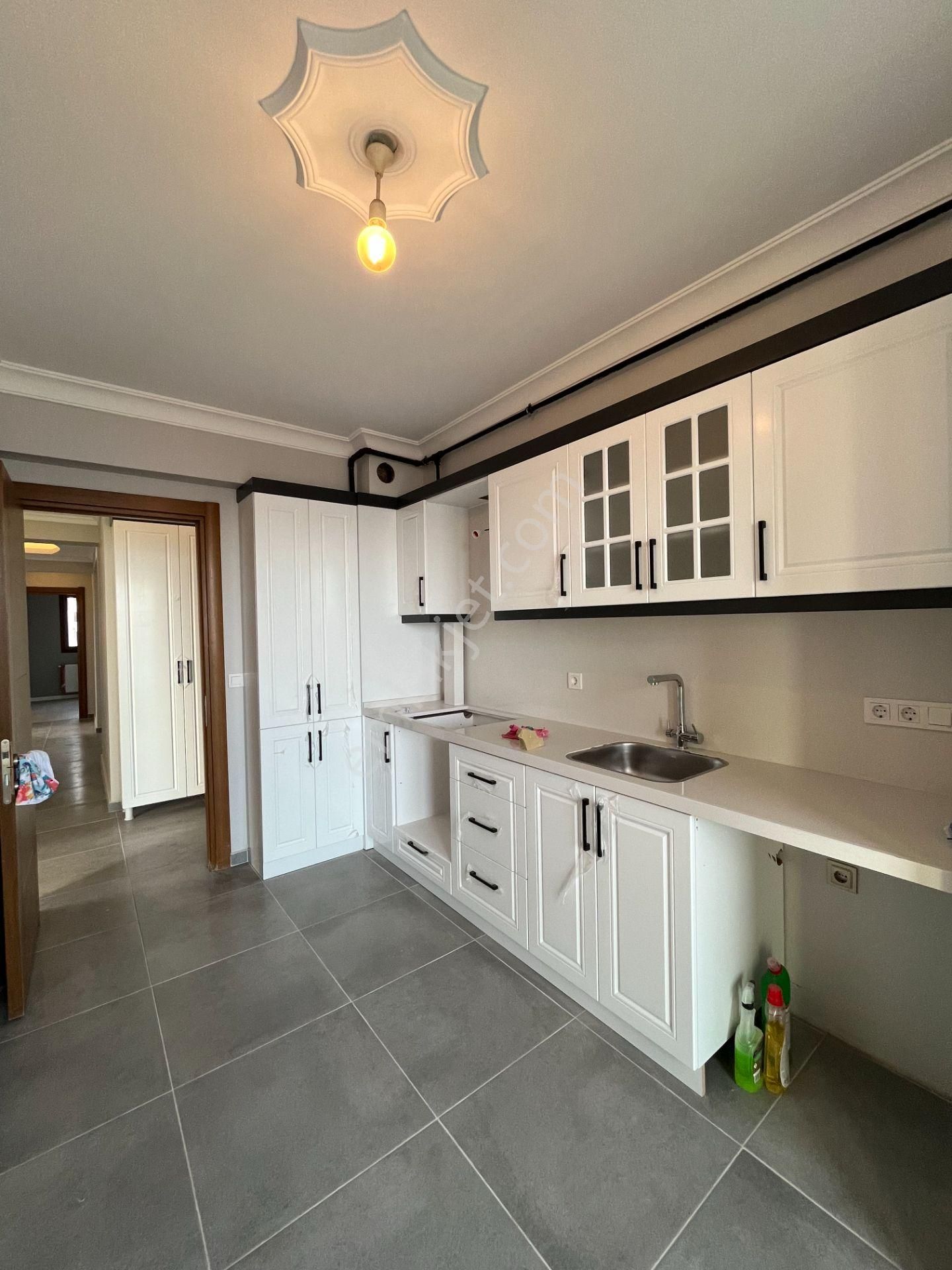 Naldöken İzban Yakını Deniz Manzaralı Ebeveyn Banyolu 3+1 Satılık Daire - Görsel 16