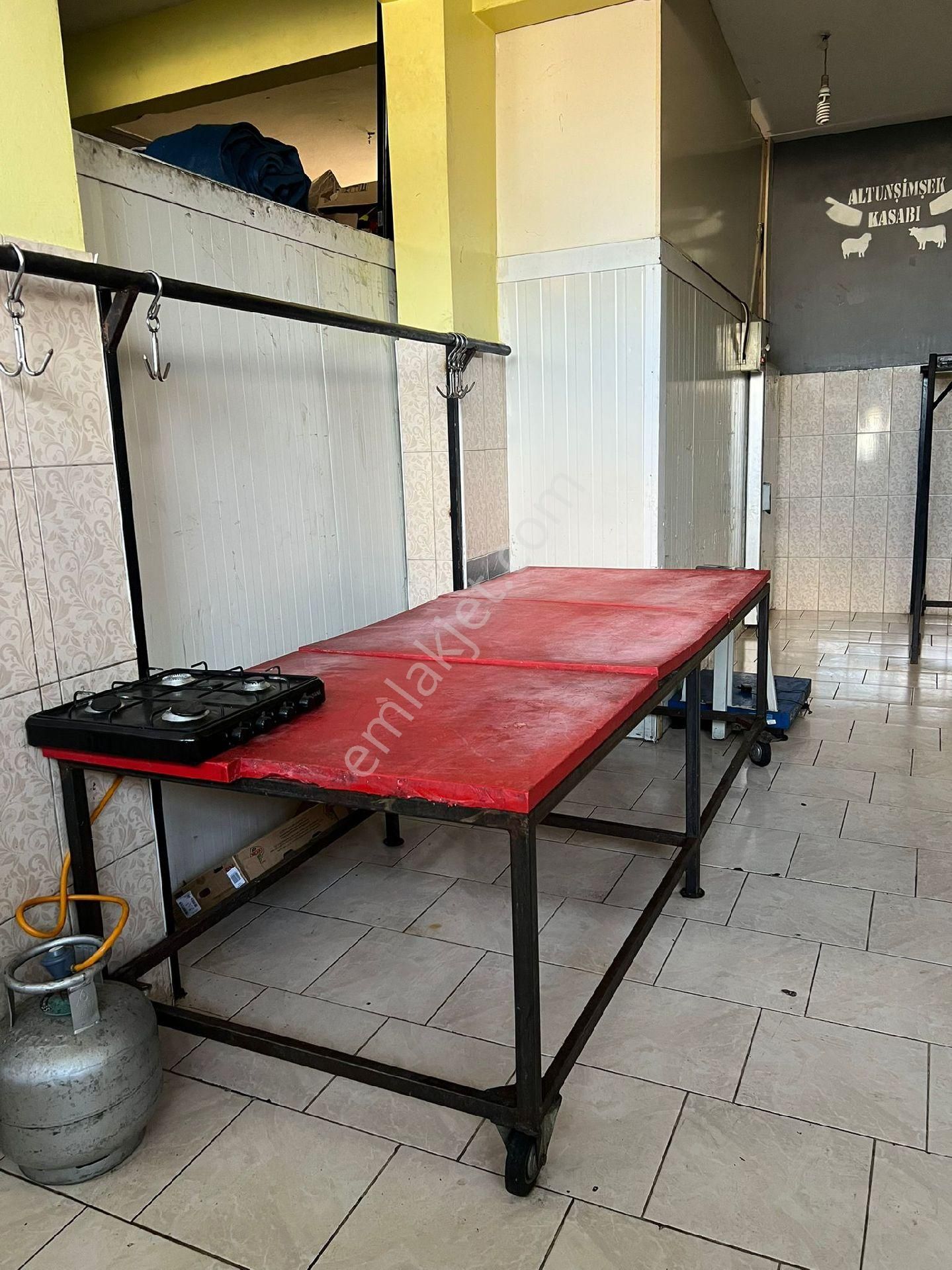 Karaman Yolunda Kurulu Düzende, Müşteri Potansiyeli Yüksek Kasap Dükkanımız Devren Satılıktır. - Görsel 8