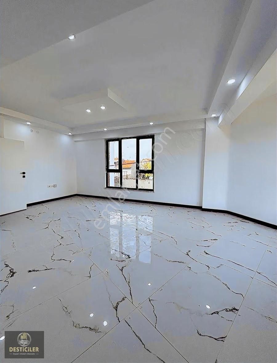 Eı-zafer Mahallesi'nde 3+1 Ara Kat Fırsat Daire - Görsel 15