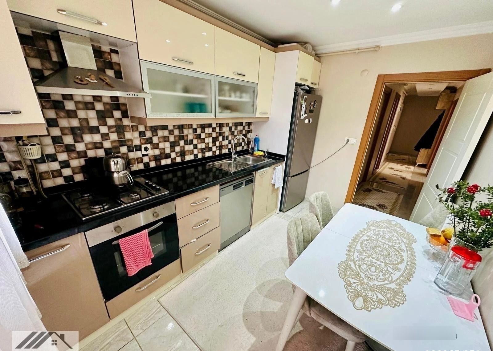 Lale Yapı2dan Cadde Üstü 3+1 125m² Ultra Lüx Site İçinde Otoparklı Daire - Görsel 4