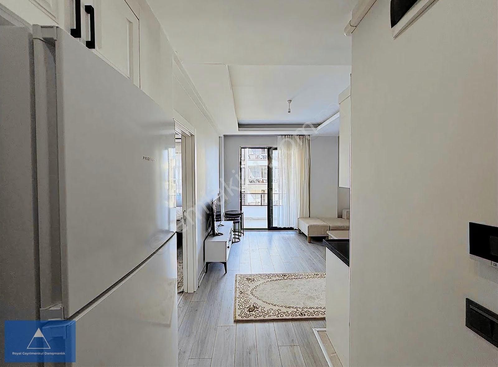 Deniz Manzaralı Lüks Eşyalı Geniş 1+1 - Görsel 2