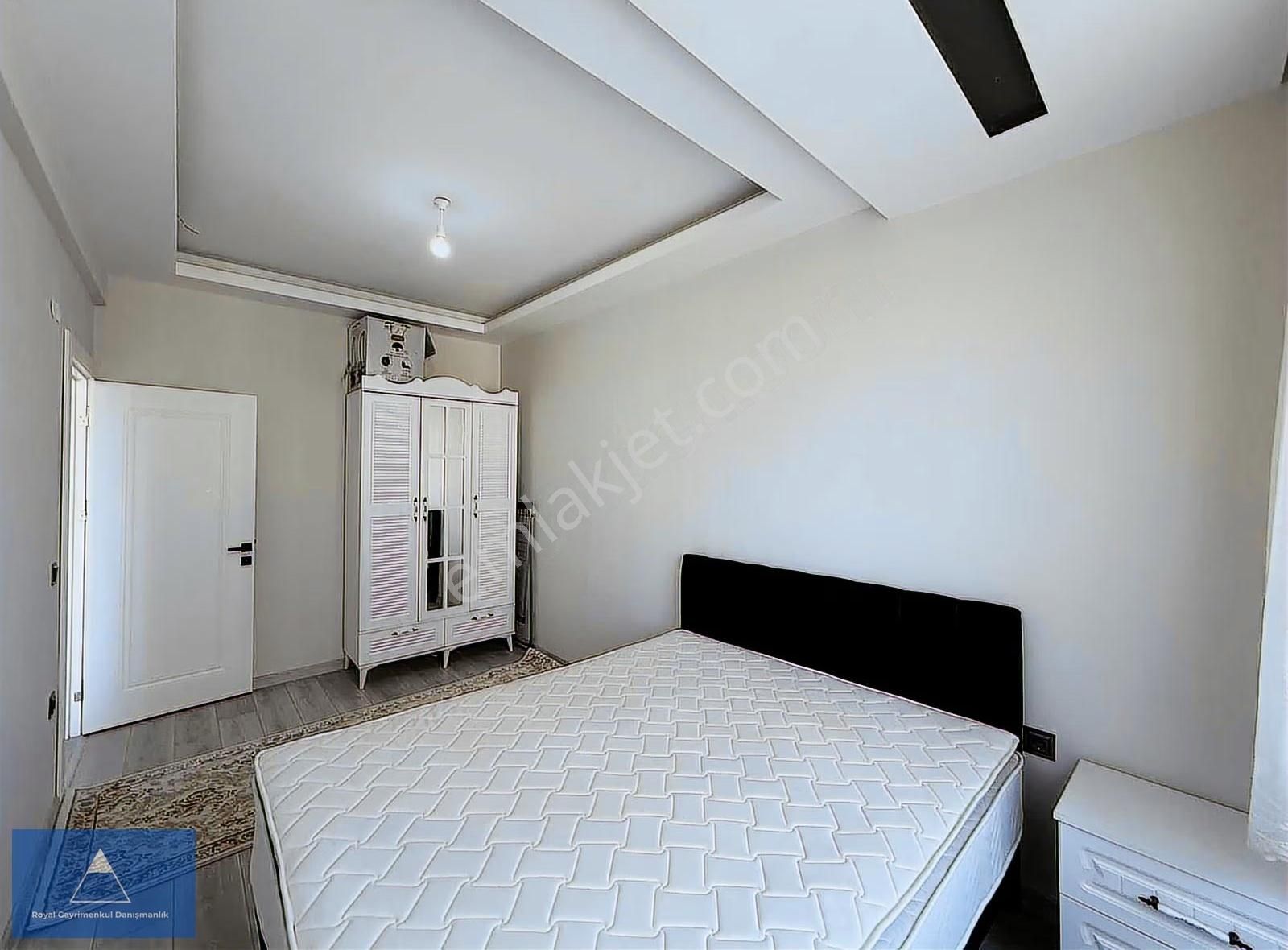 Deniz Manzaralı Lüks Eşyalı Geniş 1+1 - Görsel 7