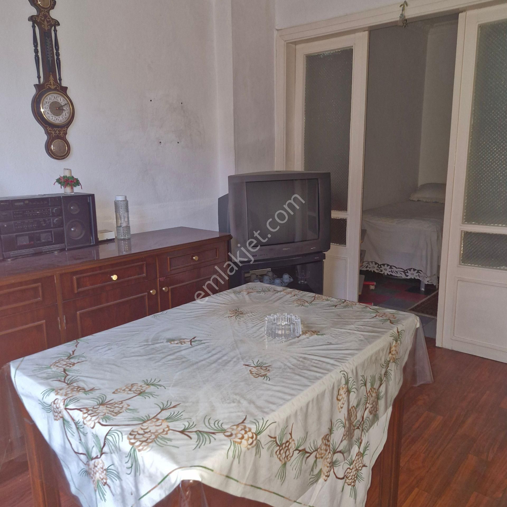 Akşenden Fatih Çapa Odabaşı Ahmetvefikpaşa Caddesi 2.kat 90m² 2+l Salon Kaçmaz Satılık Daire - Görsel 17