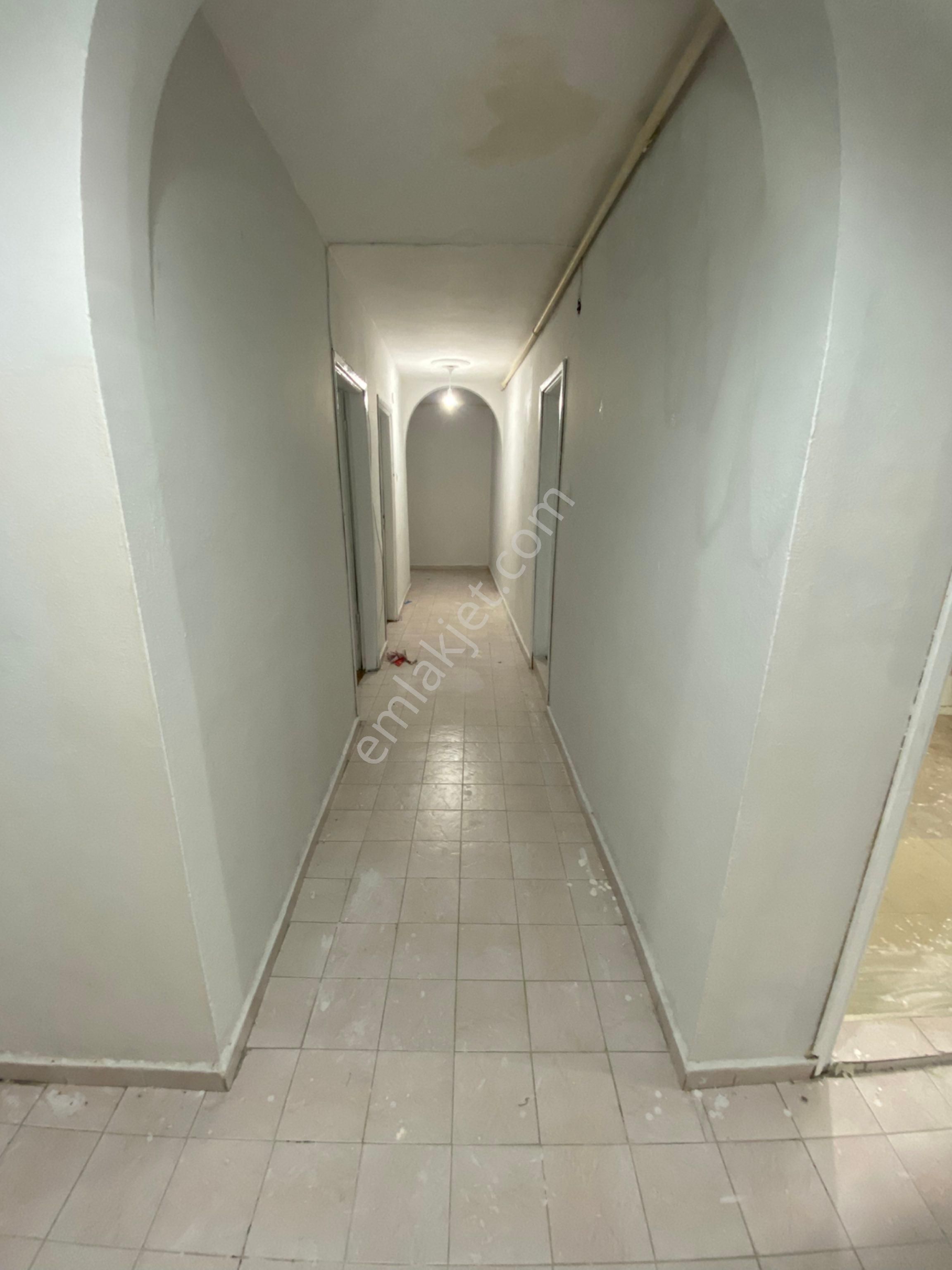 Sahibinden Cumhuriyet Mah. Begonya Sk.tadilatlı 2+1 - Görsel 4