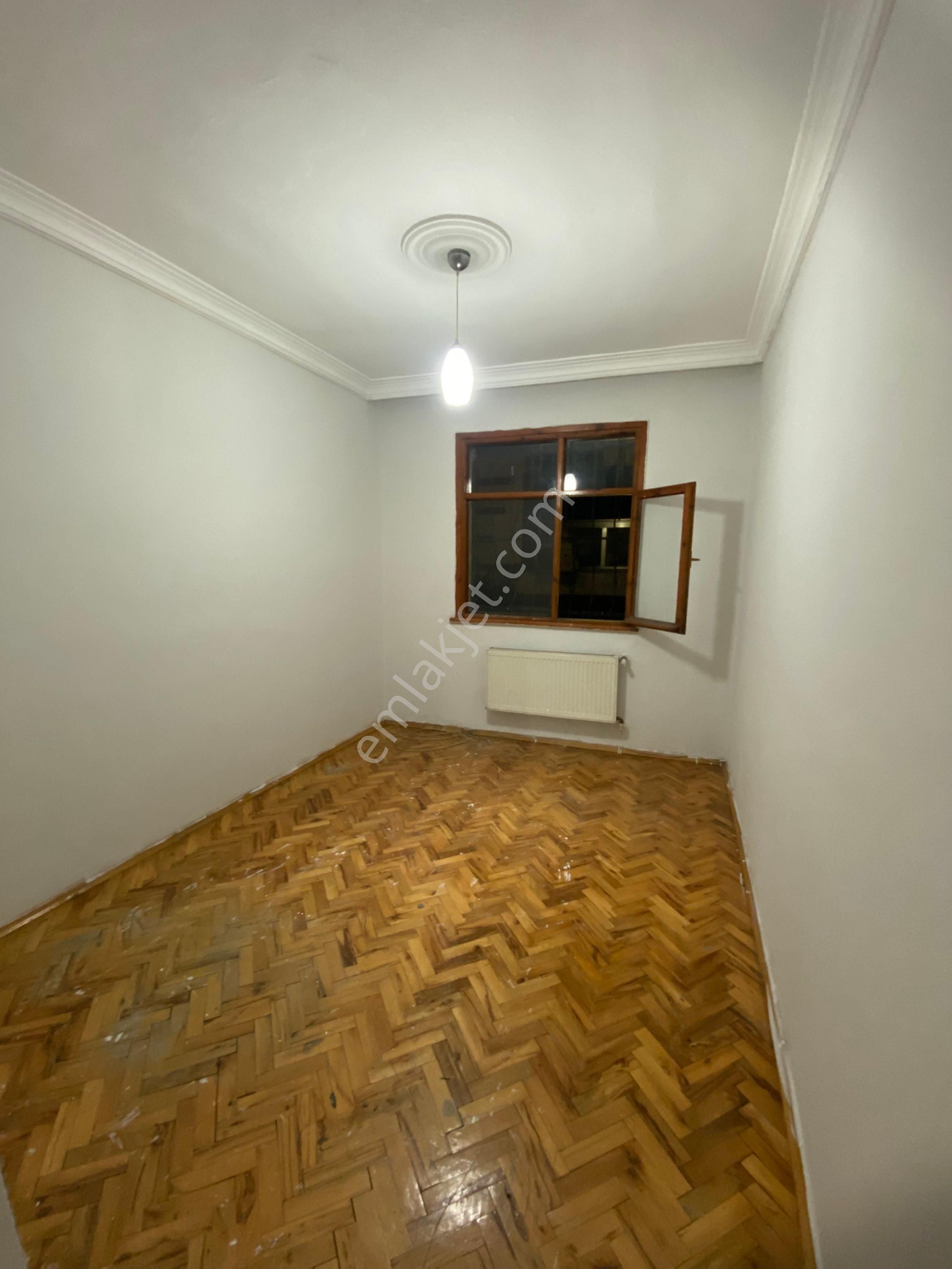 Sahibinden Cumhuriyet Mah. Begonya Sk.tadilatlı 2+1 - Görsel 3