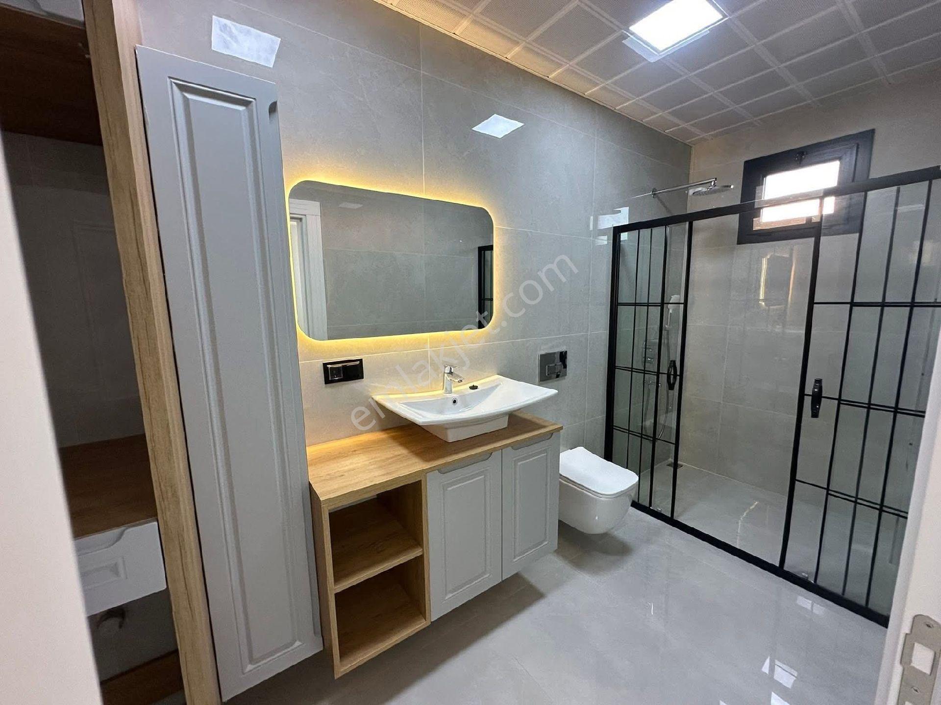 Didim Efeler Mahallesinde Satılık 4+1 Havuzlu Köşe Başı Muhteşem Villa Satıyoruz - Görsel 19