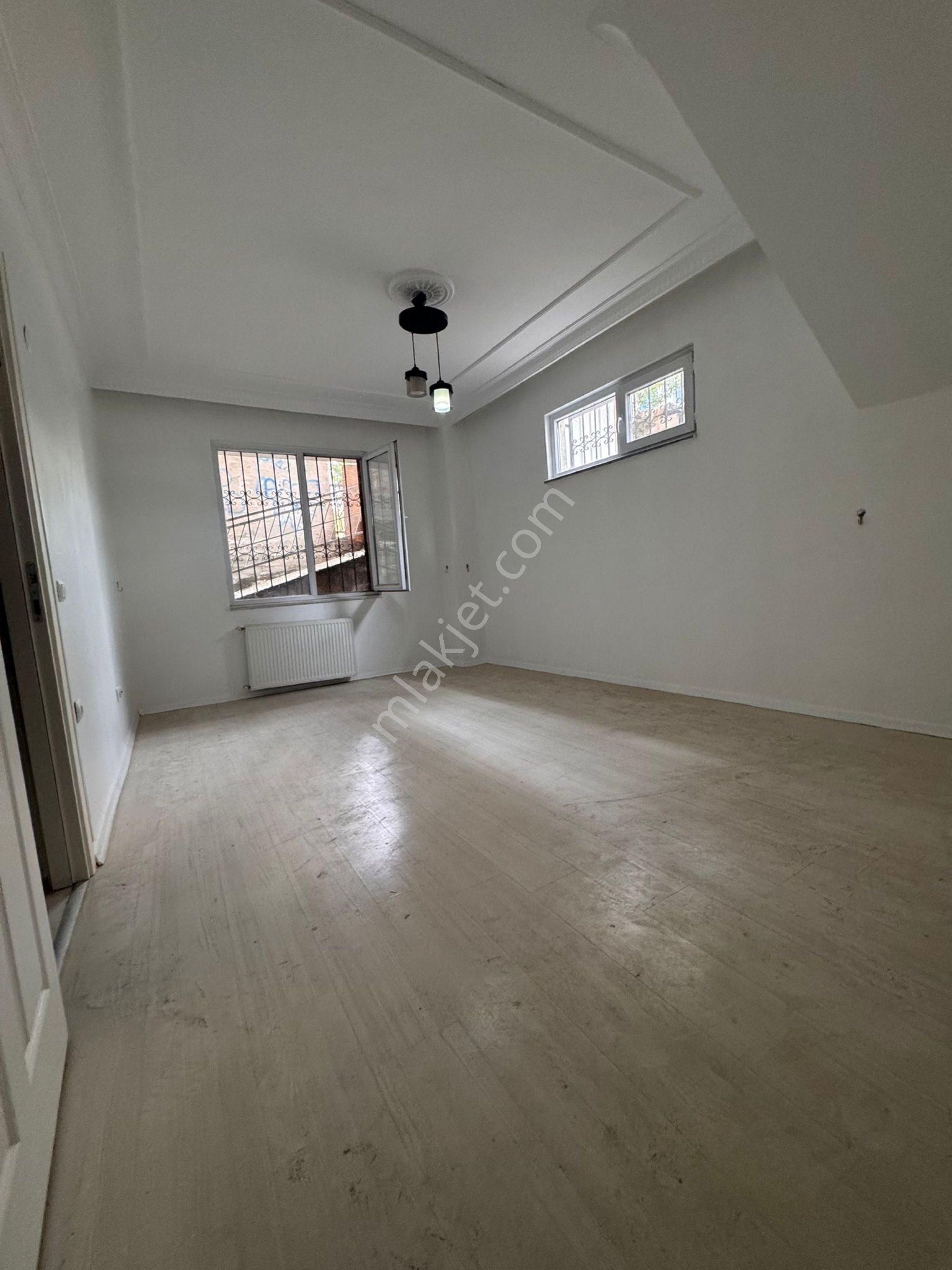 Başakşehir Altınşehirde Satılık Camları Yüksek Bahçe Katı - Görsel 9