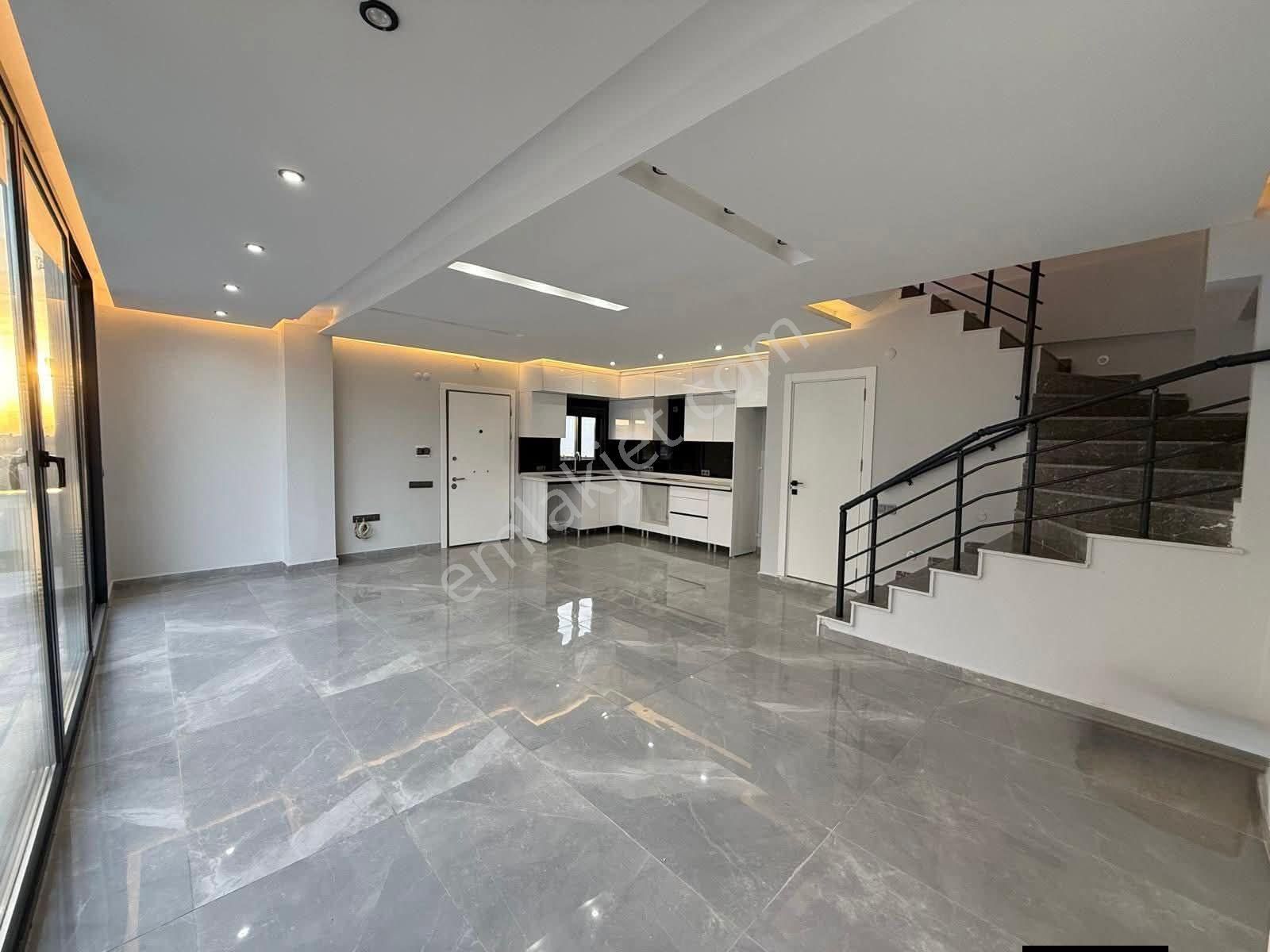 Didim Hisar Mahallesinde Satılık 3+1 Sıfır Yapılmış Bahçeli Muhteşem Villa Satıyoruz - Görsel 15