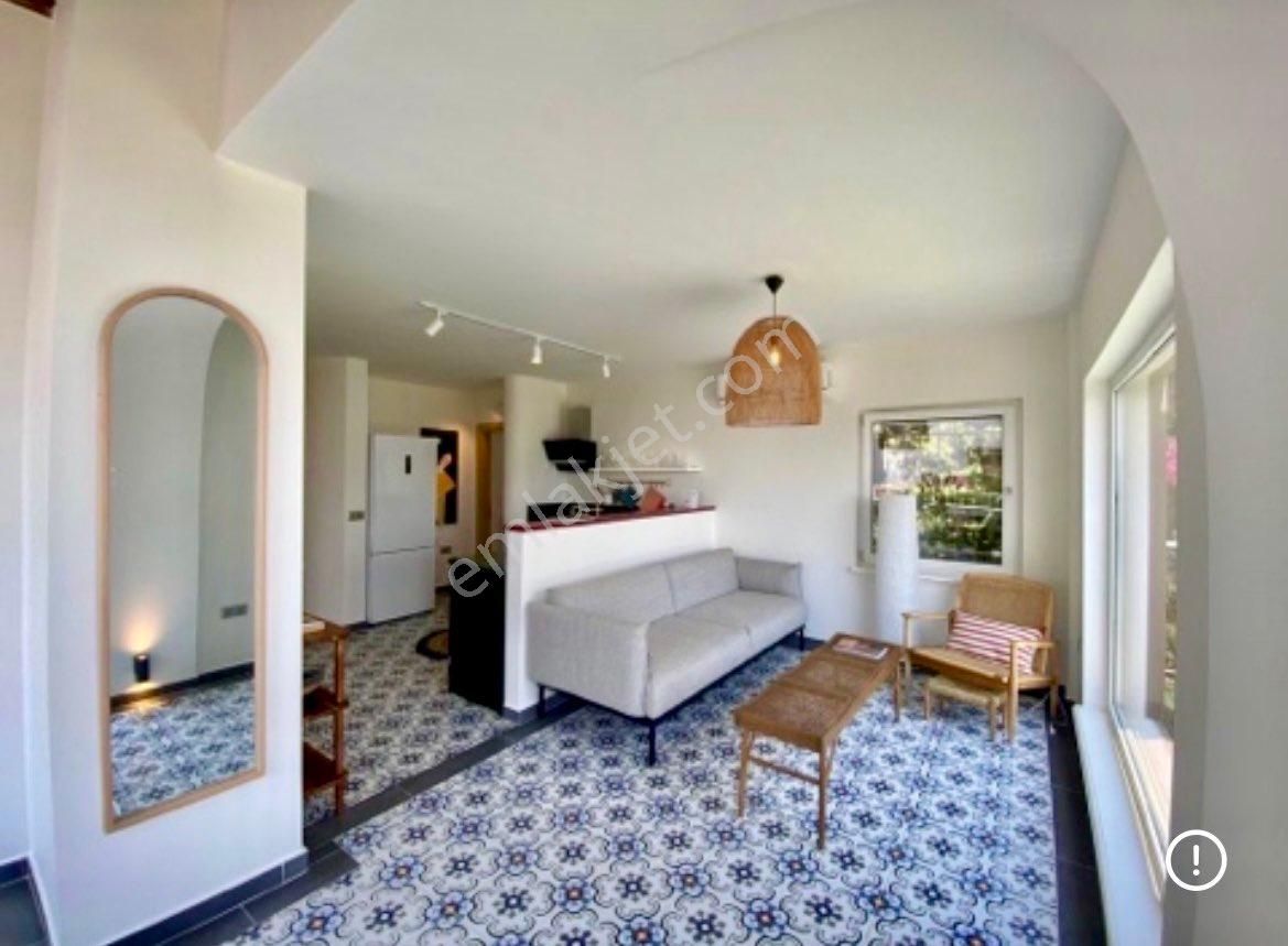 Gümüşlük Yalıkavak Sosyal Tesisli Manzaralı Teraslı Daire - Görsel 12