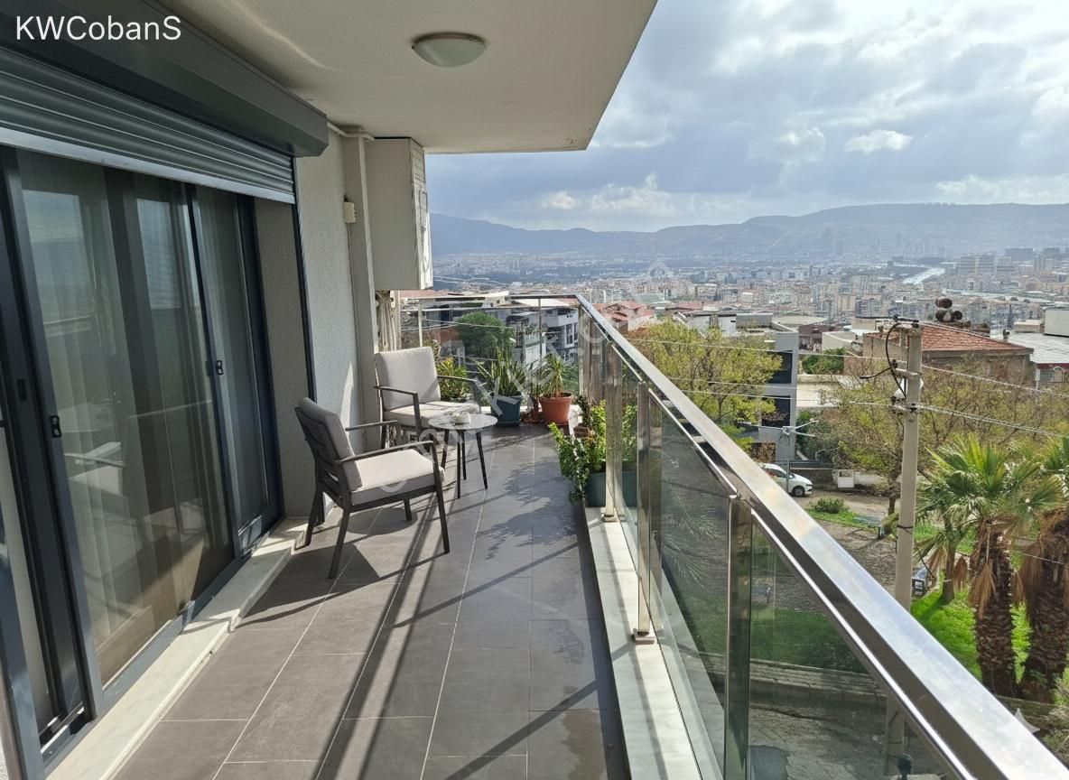 Kw Cobans'tan Bornova Atatürk Mahallesi'inde Manzaralı Kaçmaz! 3+1, 150m² Daire Satılık! - Görsel 5