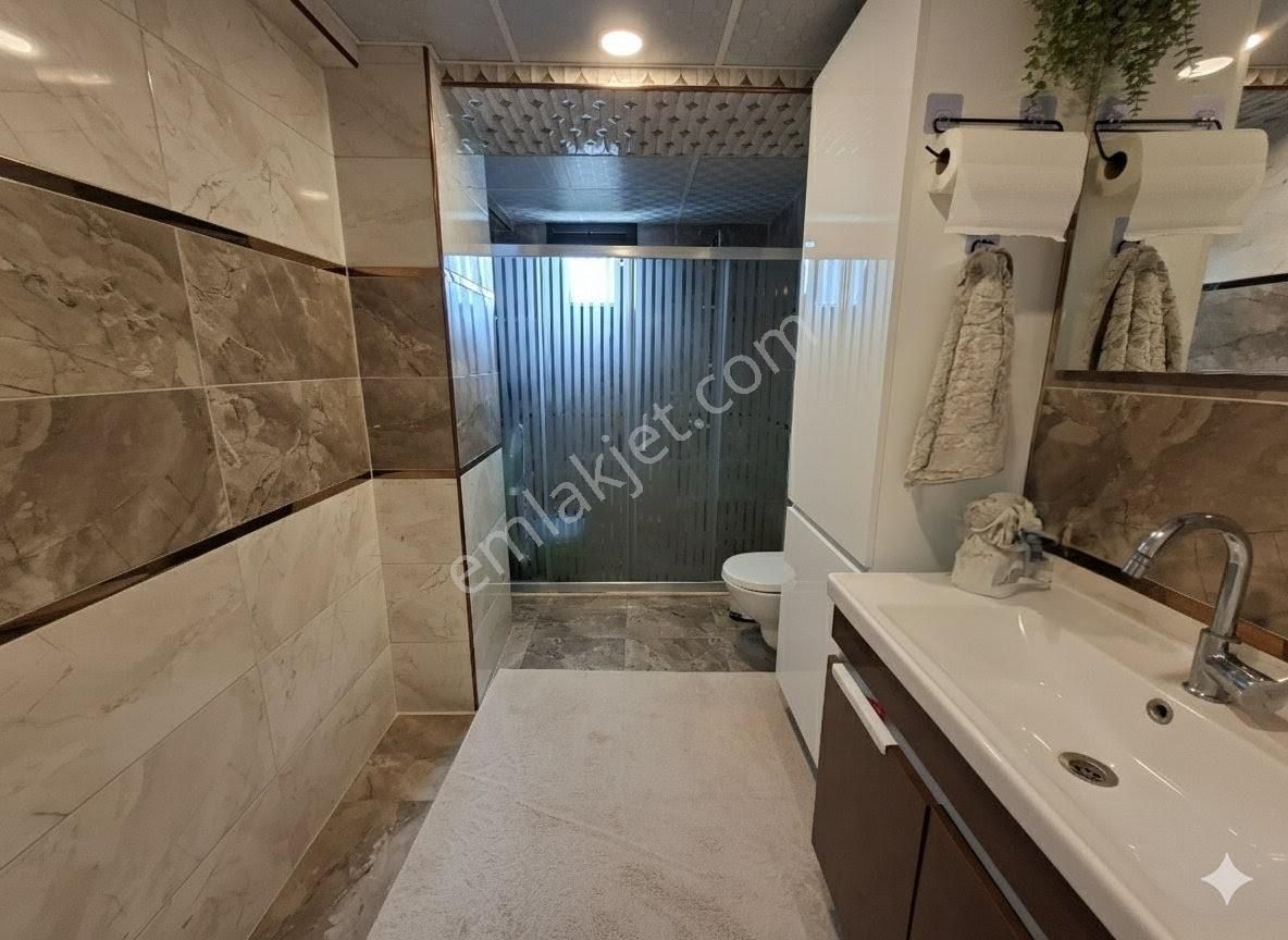 Kw Cobans'tan Bornova Atatürk Mahallesi'inde Manzaralı Kaçmaz! 3+1, 150m² Daire Satılık! - Görsel 14