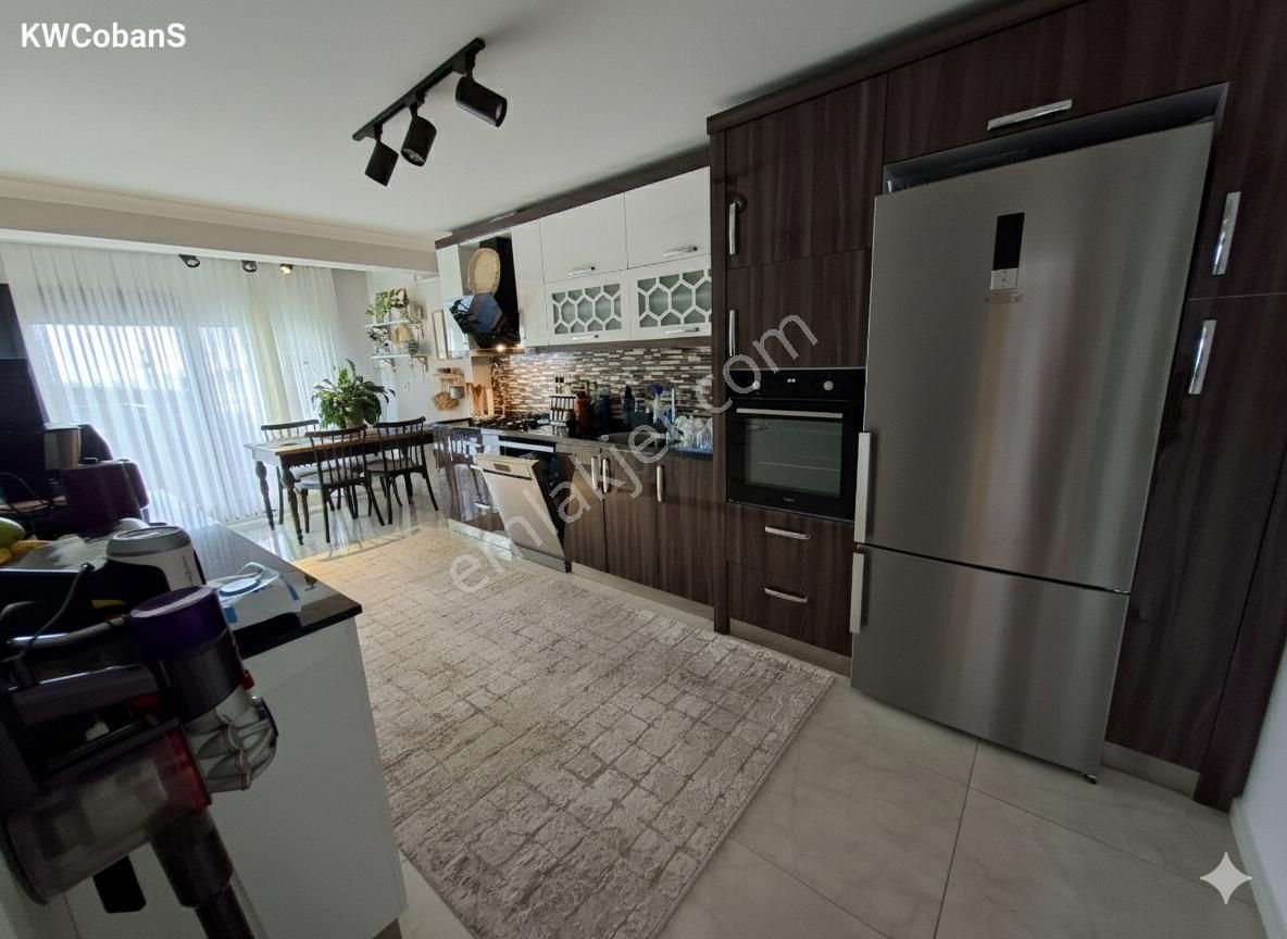 Kw Cobans'tan Bornova Atatürk Mahallesi'inde Manzaralı Kaçmaz! 3+1, 150m² Daire Satılık! - Görsel 11