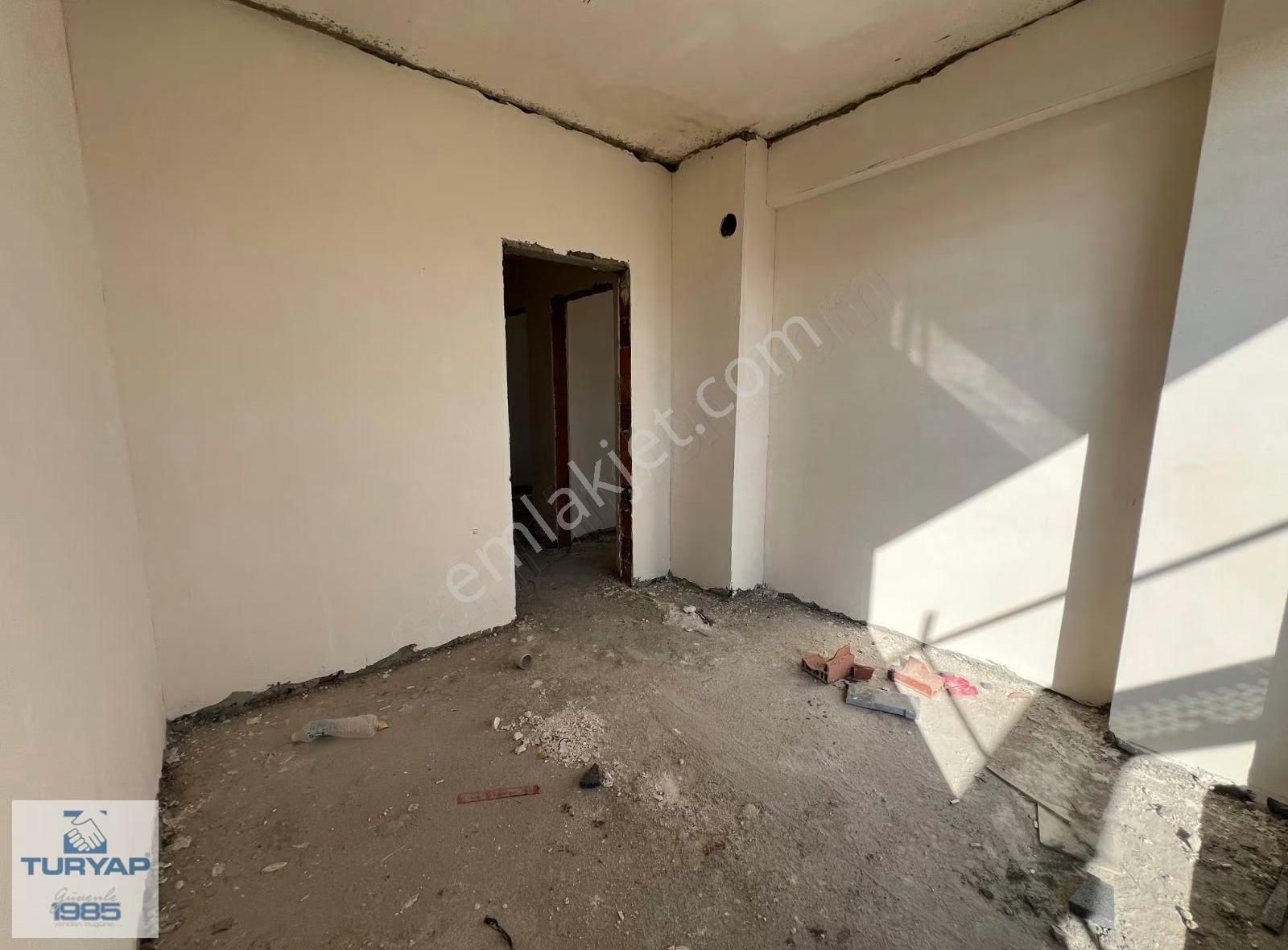 Turyap'dan Altınova Merkezde 3+1 Satılık Lüks Sıfır Daire - Görsel 3